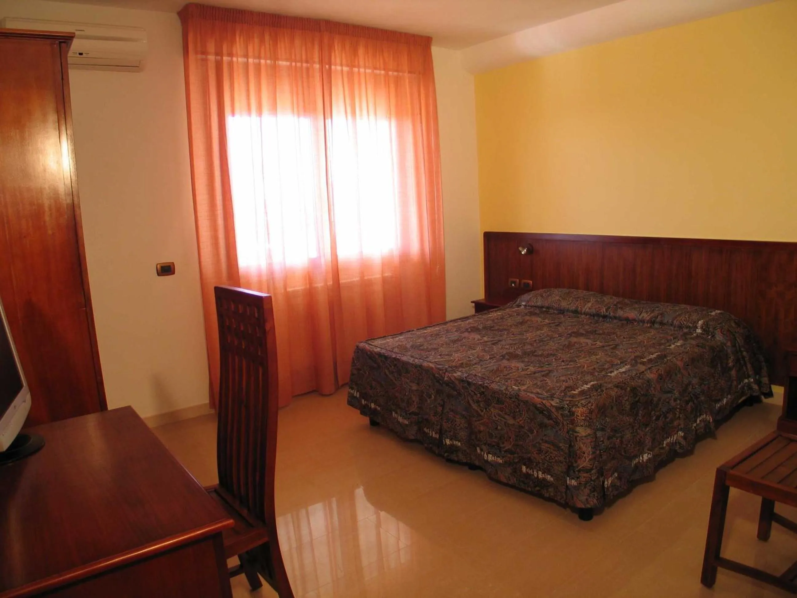 Photo of the whole room, Bed in Hotel Califfo