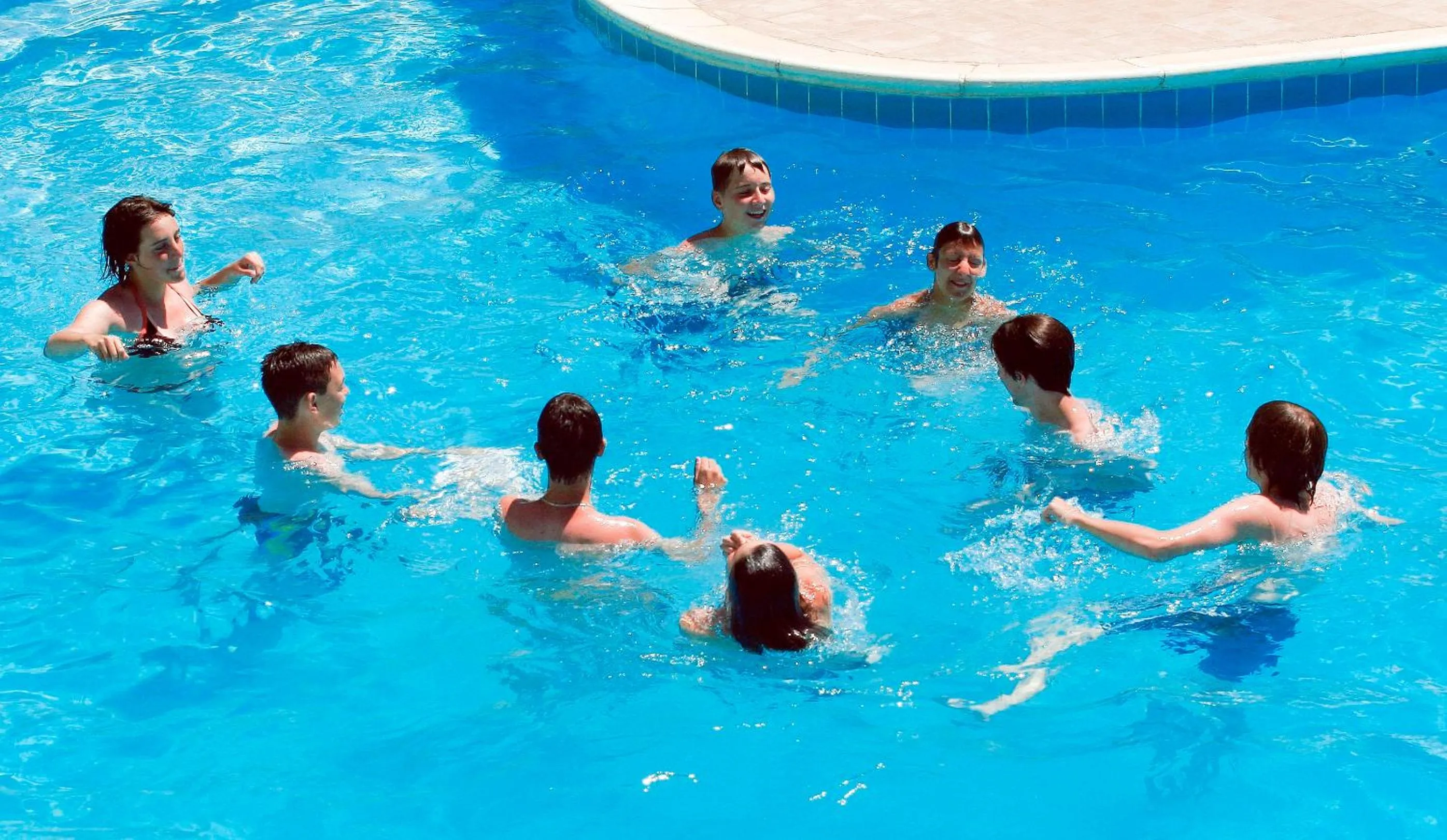 Swimming pool in Hotel Califfo