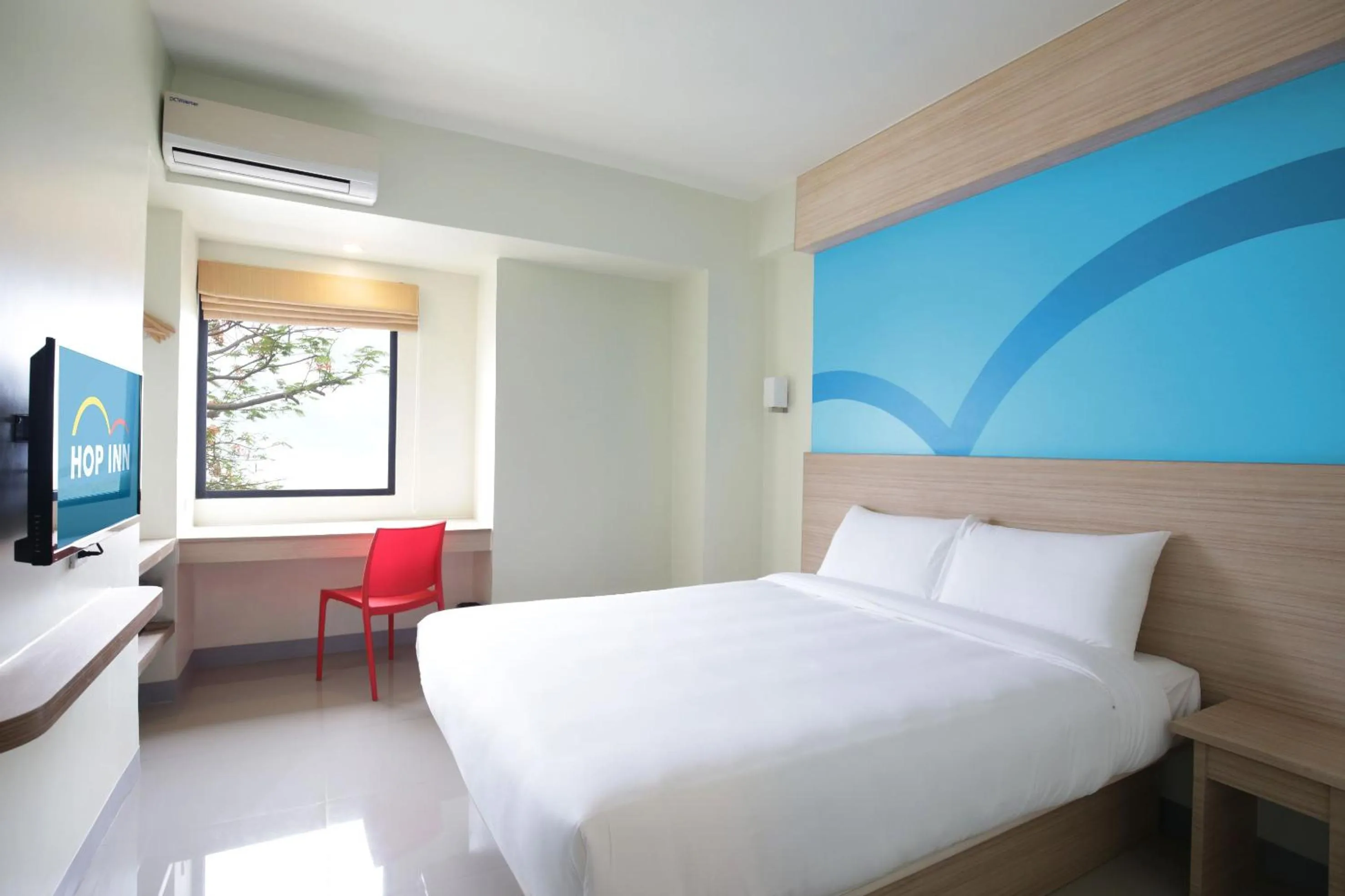 Bedroom, Bed in Hop Inn Hotel Cebu City