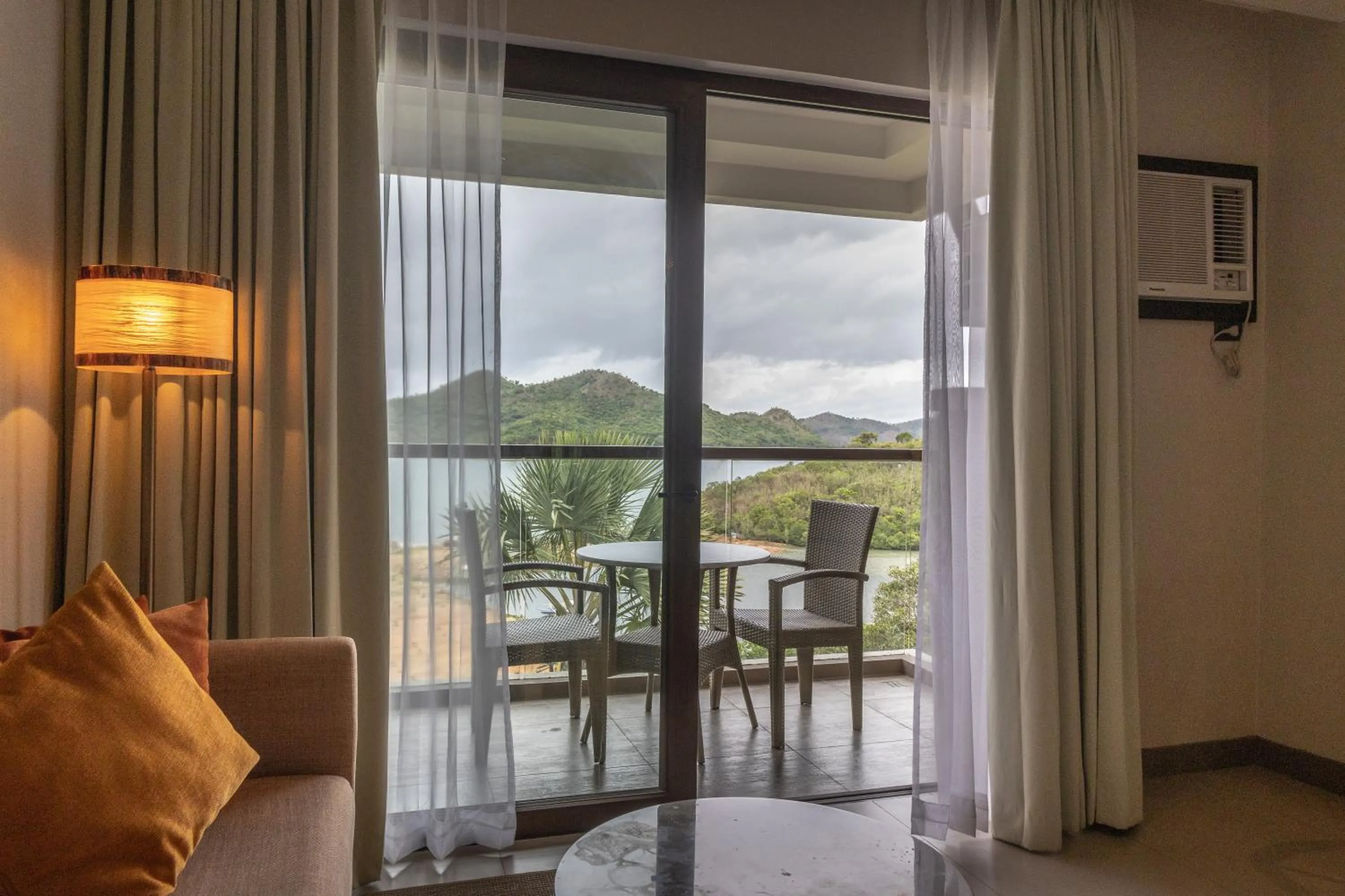 Balcony/Terrace in Zuri Resort