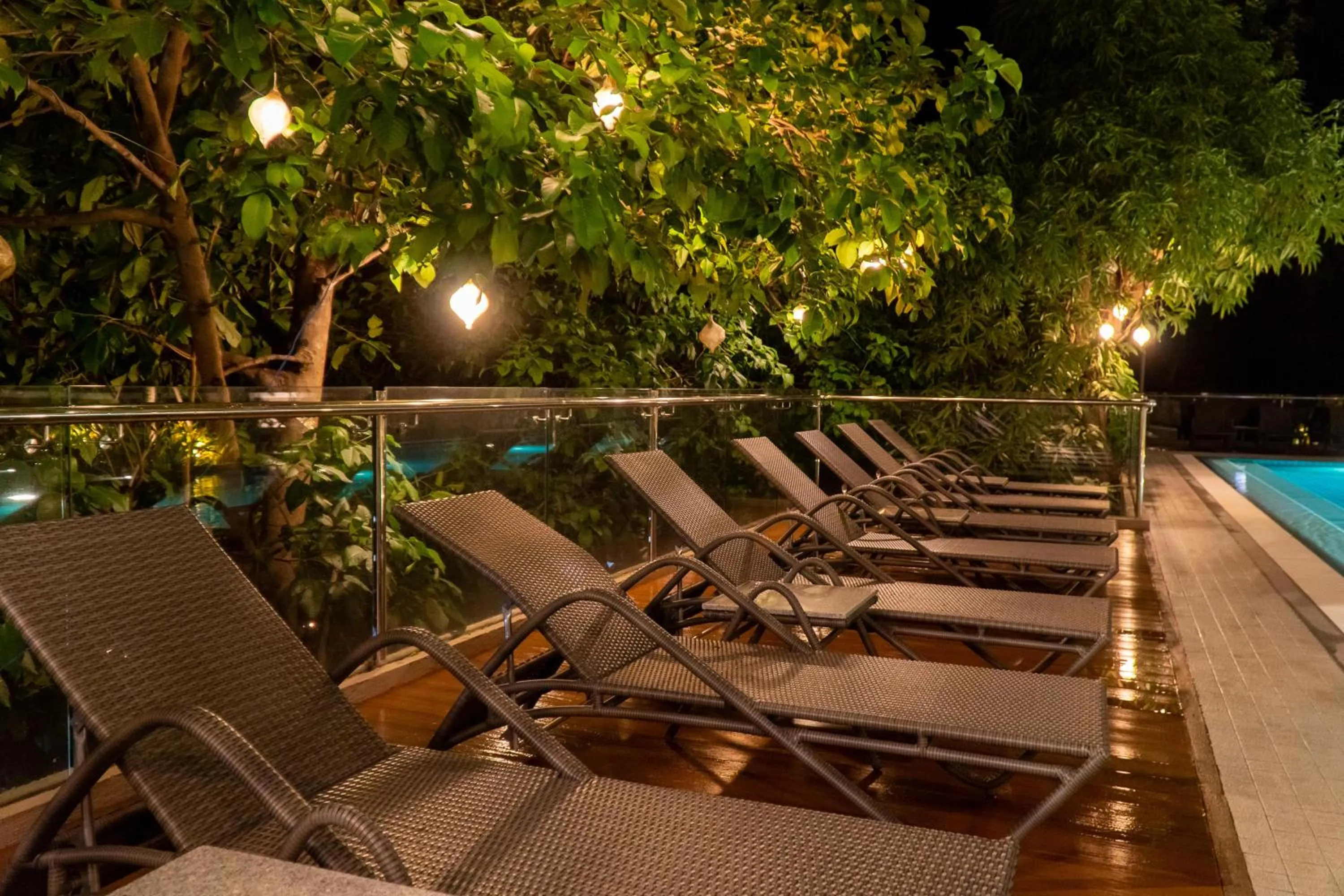 Swimming pool in Zuri Resort