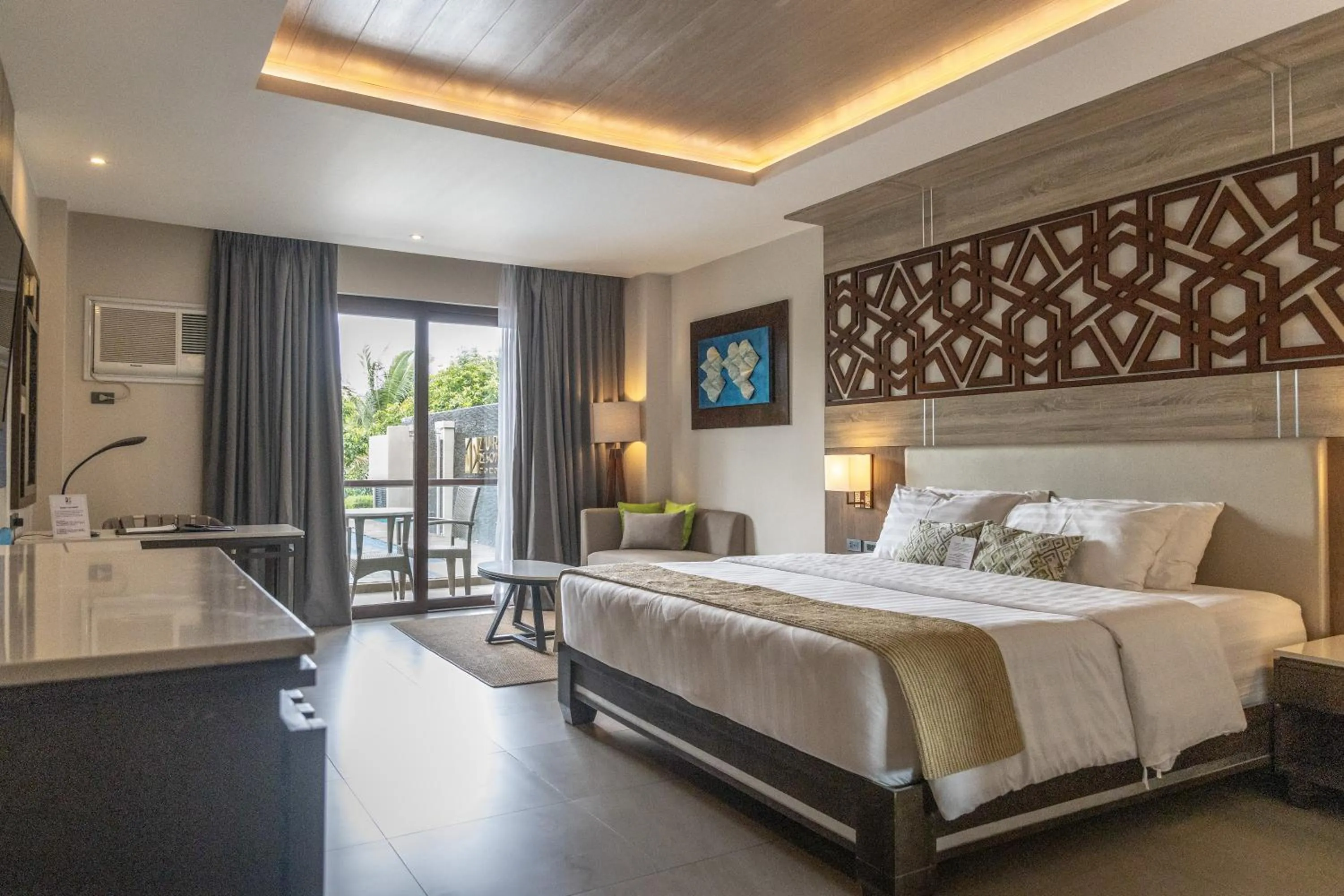 Bedroom, Bed in Zuri Resort