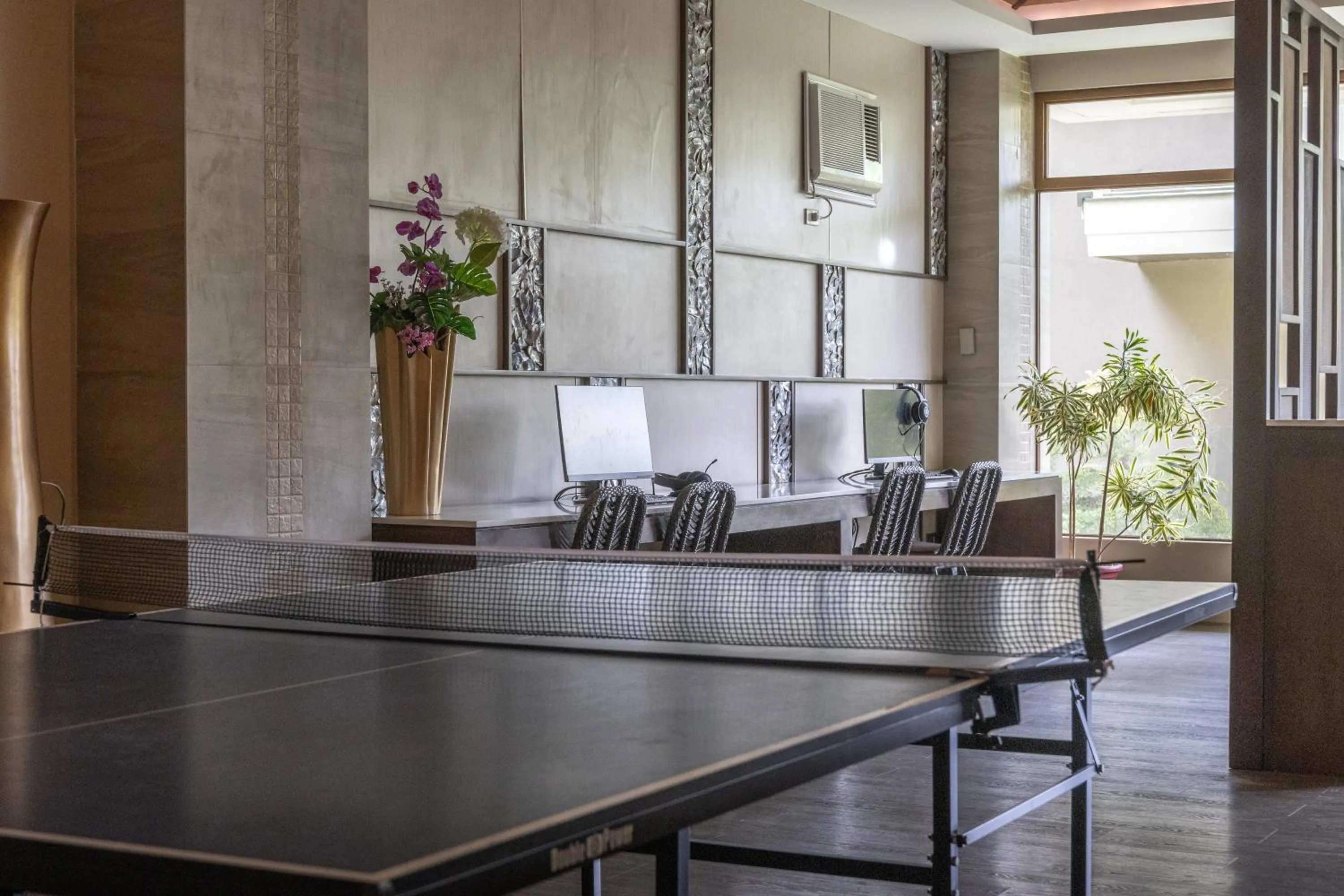 Table tennis in Zuri Resort