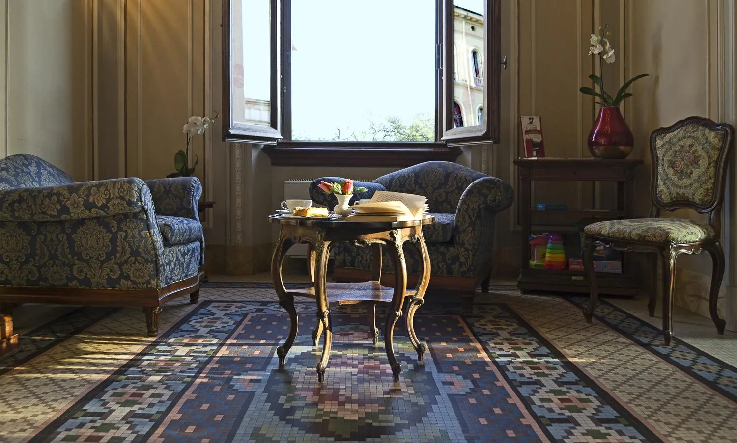 Day in Villa Tina Hotel