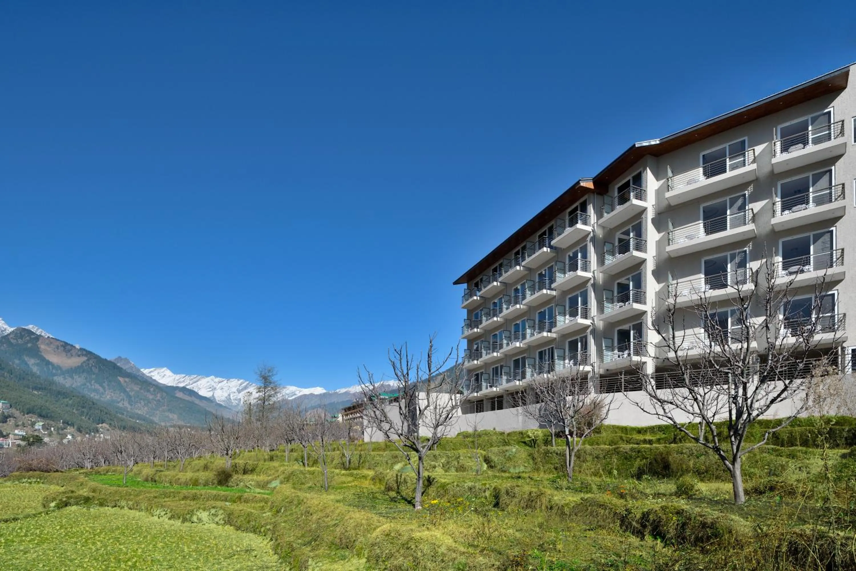Facade/entrance in juSTa Grand View Resort & Spa, Manali