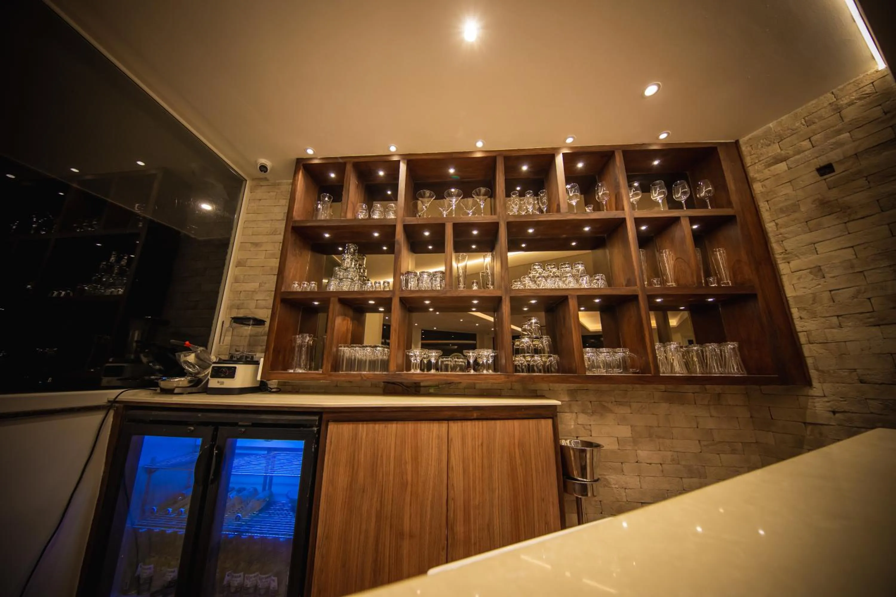 Kitchen or kitchenette in juSTa Grand View Resort & Spa, Manali