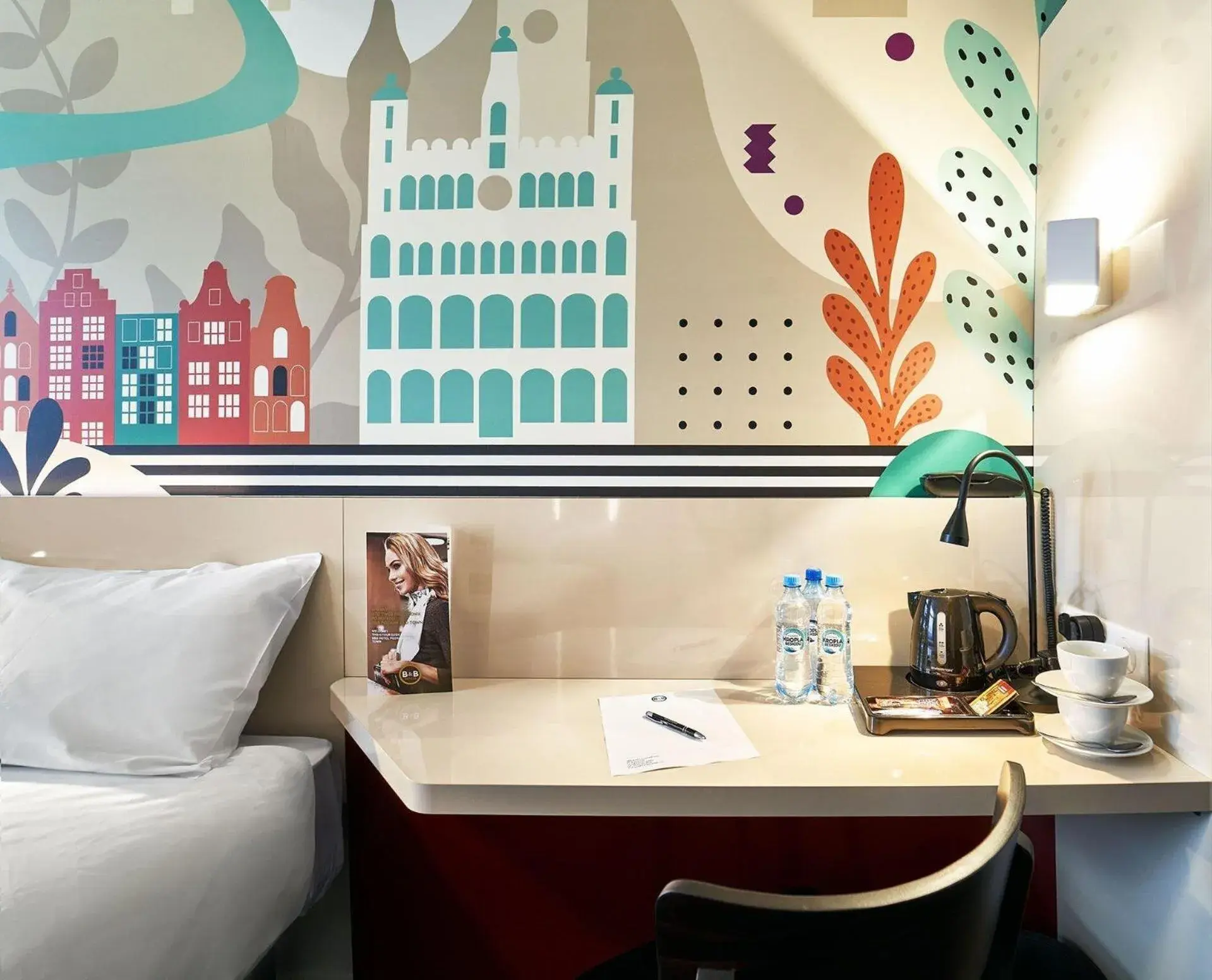 Standard Twin Room in B&B Hotel Poznań Old Town Standard Twin Room in B&B Hotel Poznań Old Town