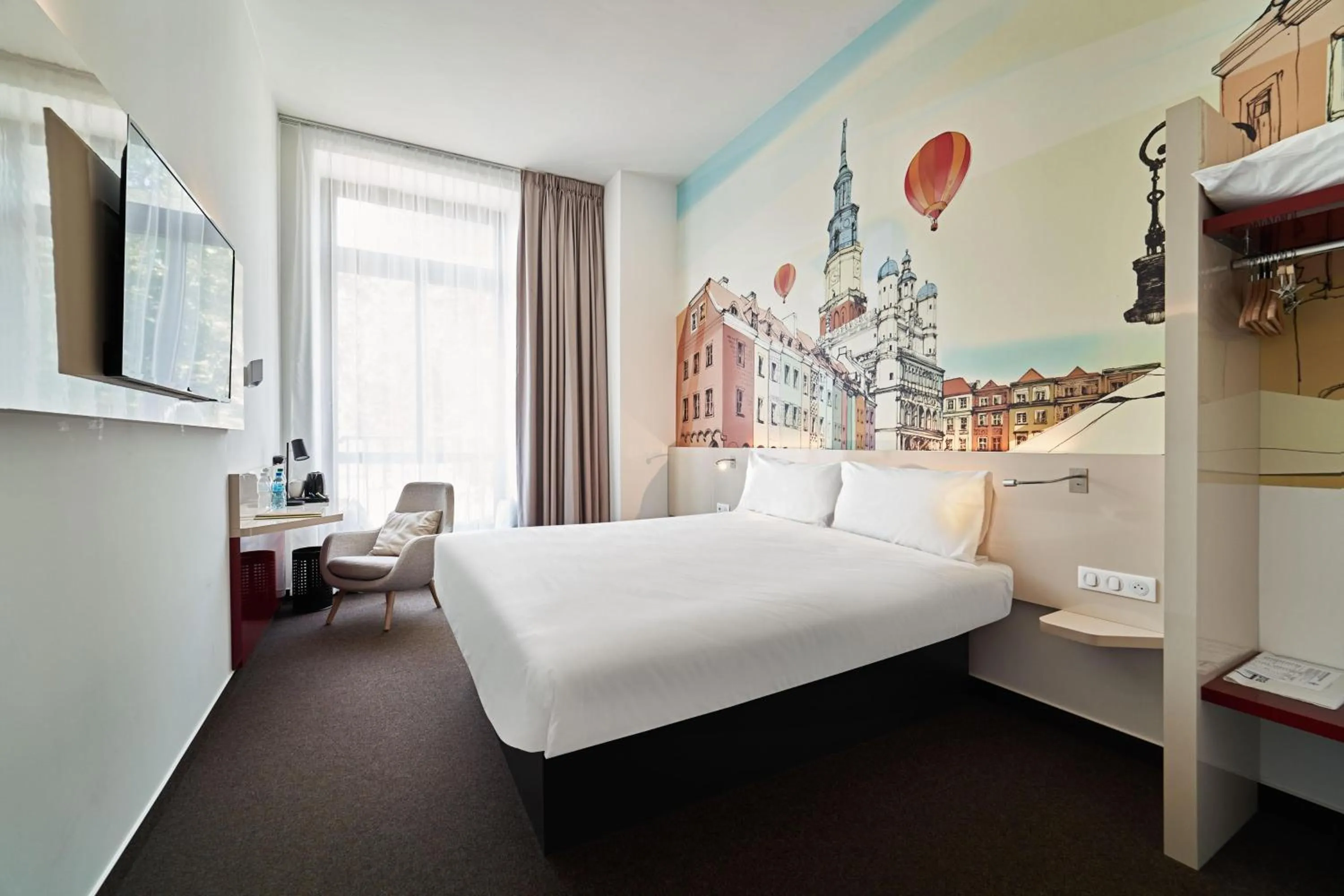 Photo of the whole room, Bed in B&B Hotel Poznań Old Town