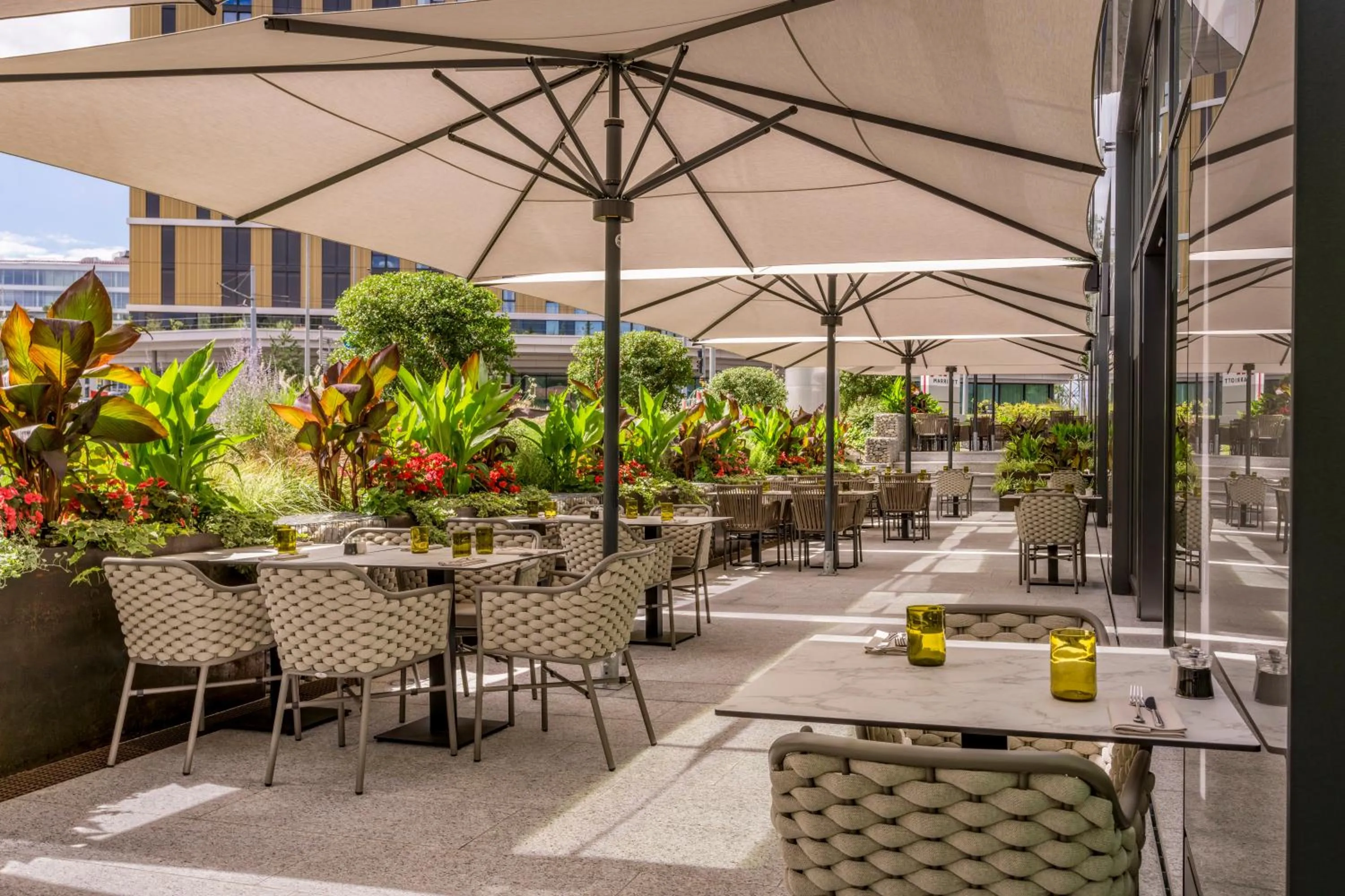 Patio in Geneva Marriott Hotel