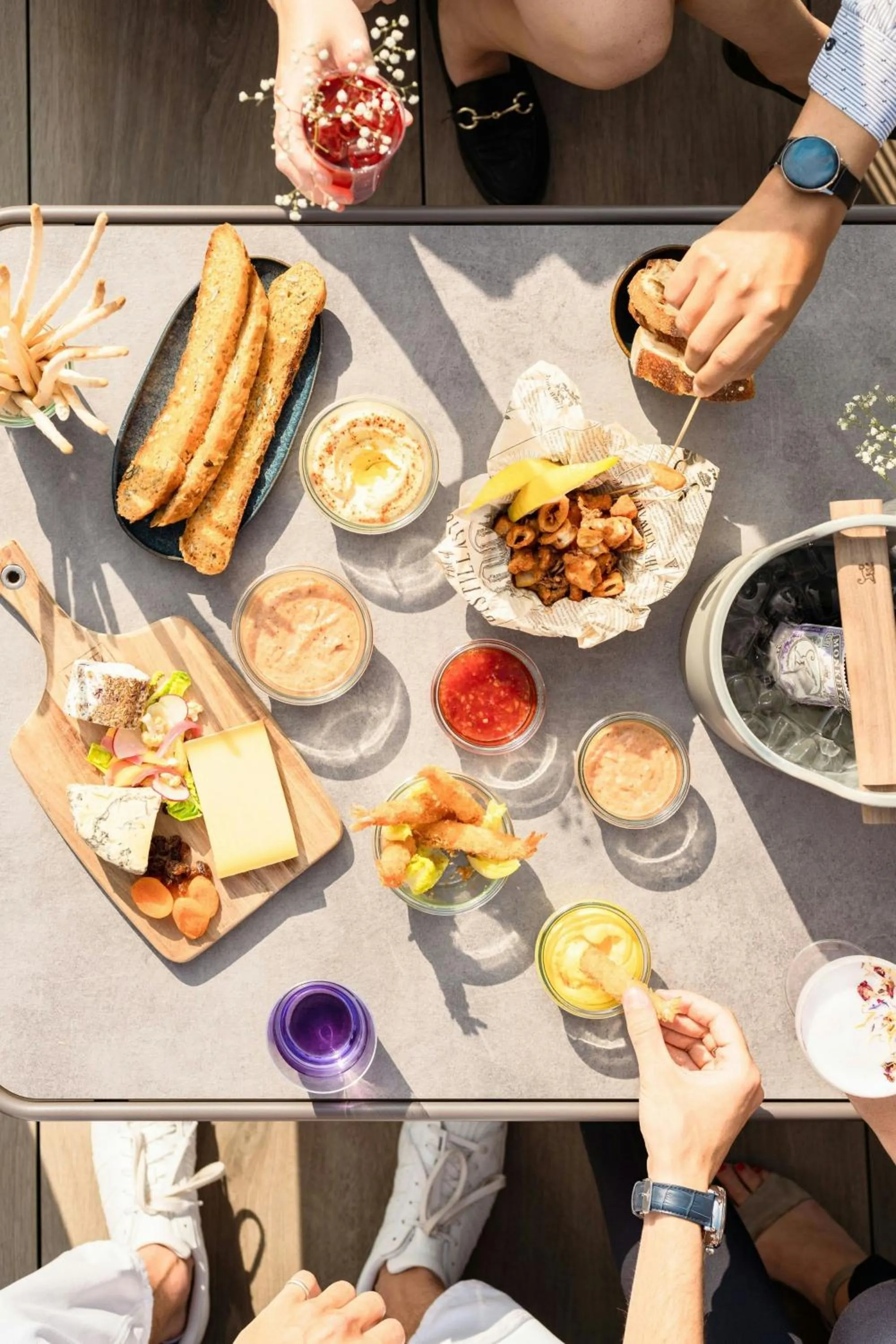 Restaurant/places to eat in Geneva Marriott Hotel