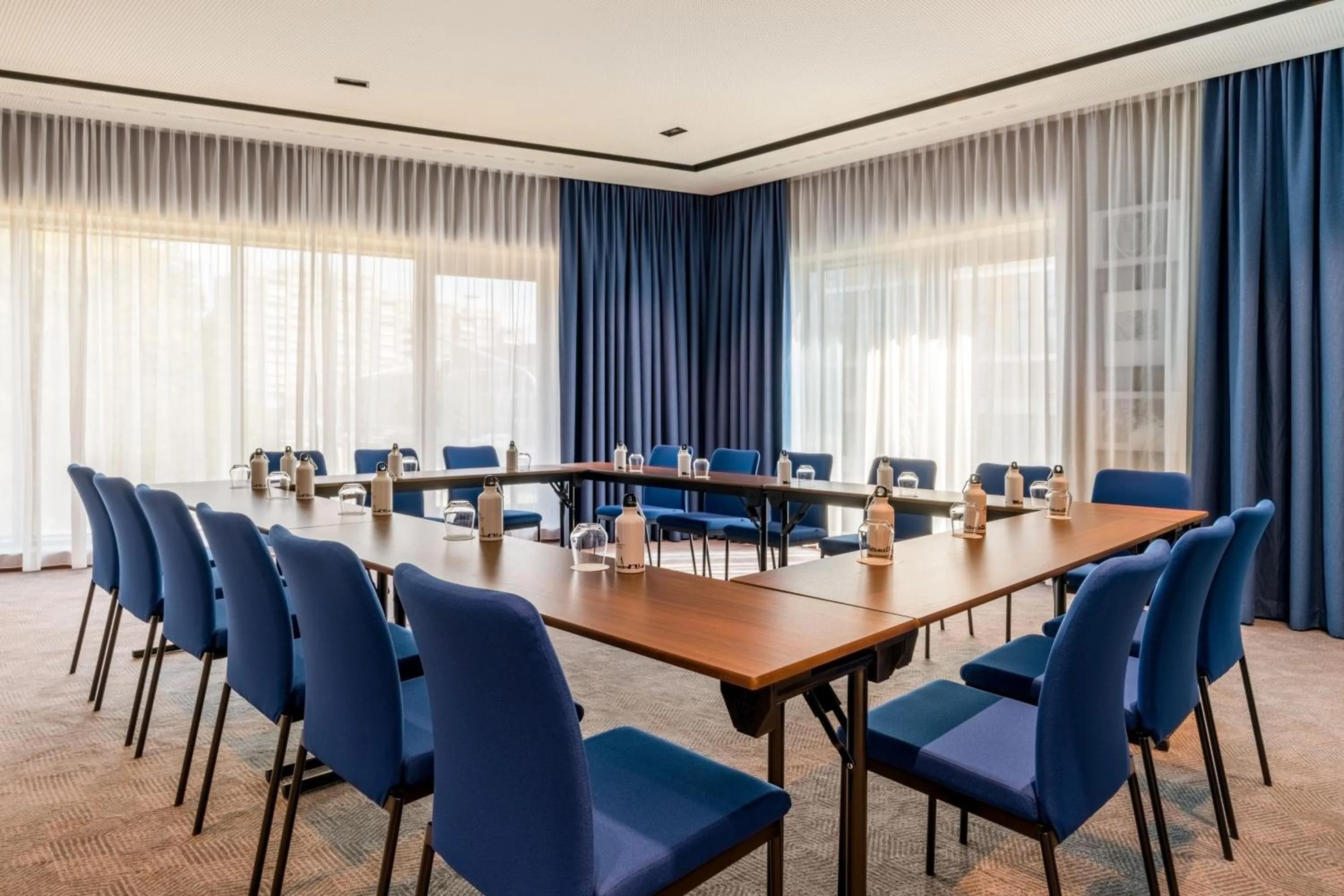 Meeting/conference room in Geneva Marriott Hotel