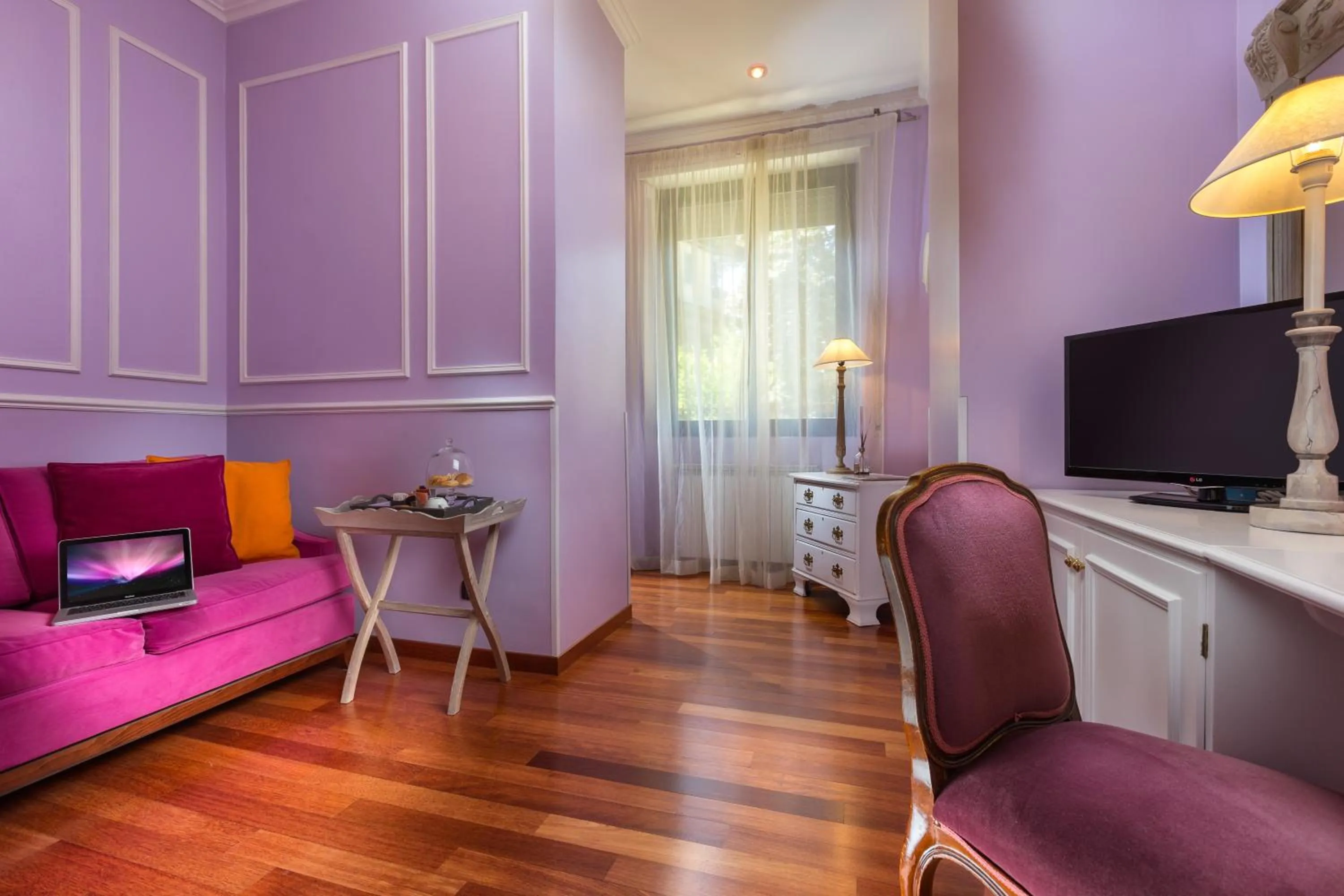 Bedroom in Hotel Fenix