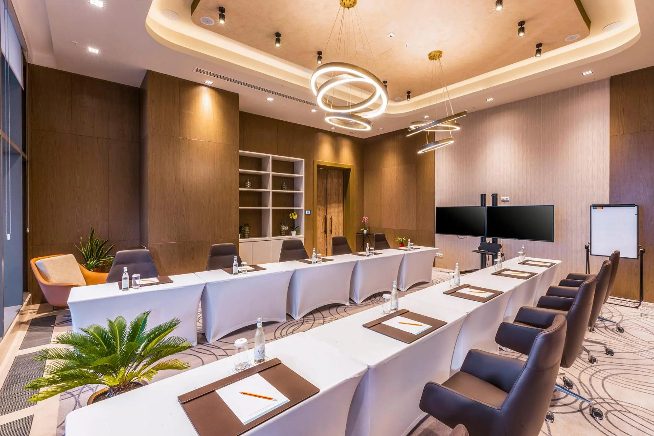 Meeting/conference room in Lia! by Minyoun Stars of Ulugbek