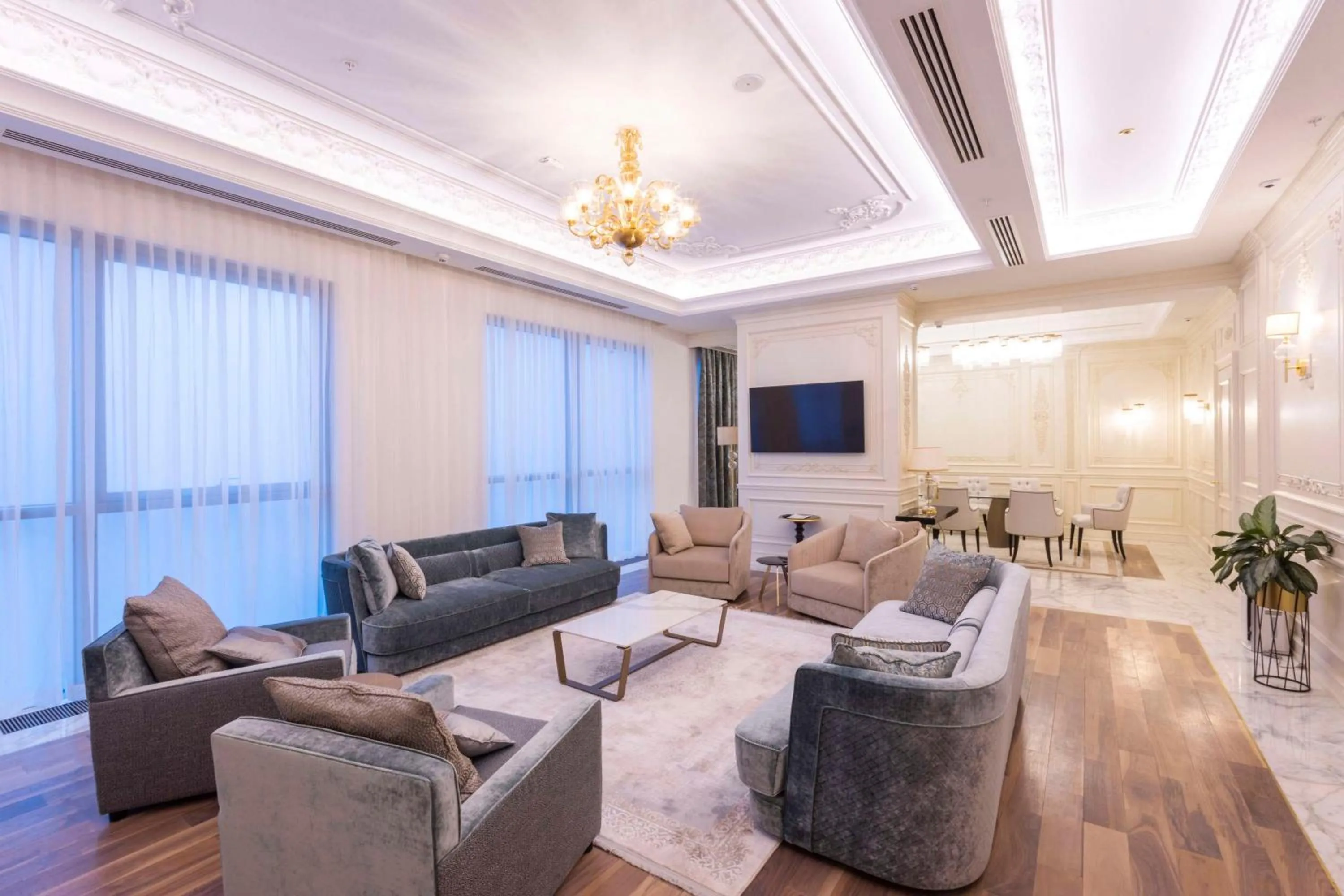 Living room in Hilton Samarkand Regency