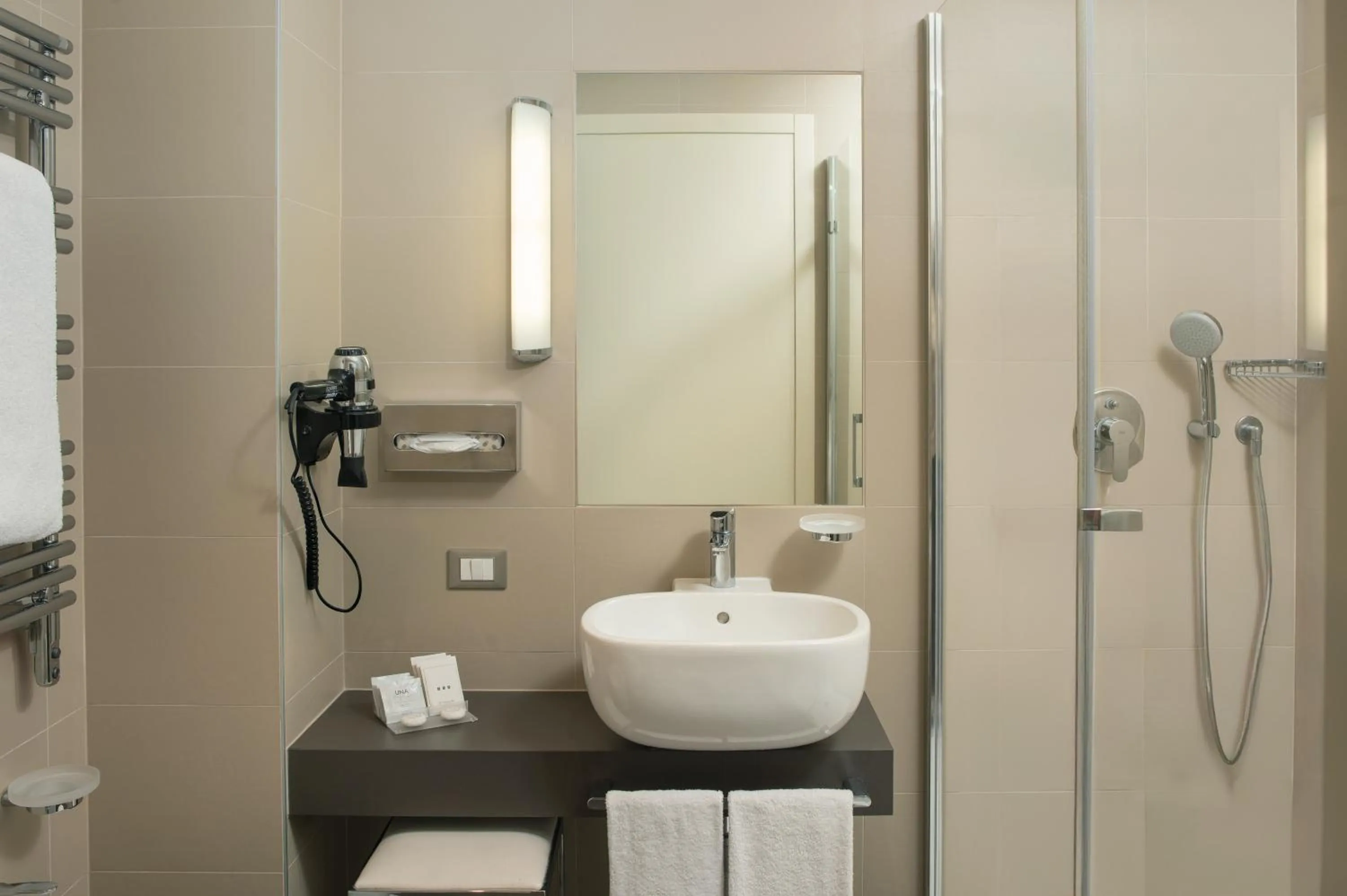 Bathroom in UNA Hotels Bologna Fiera