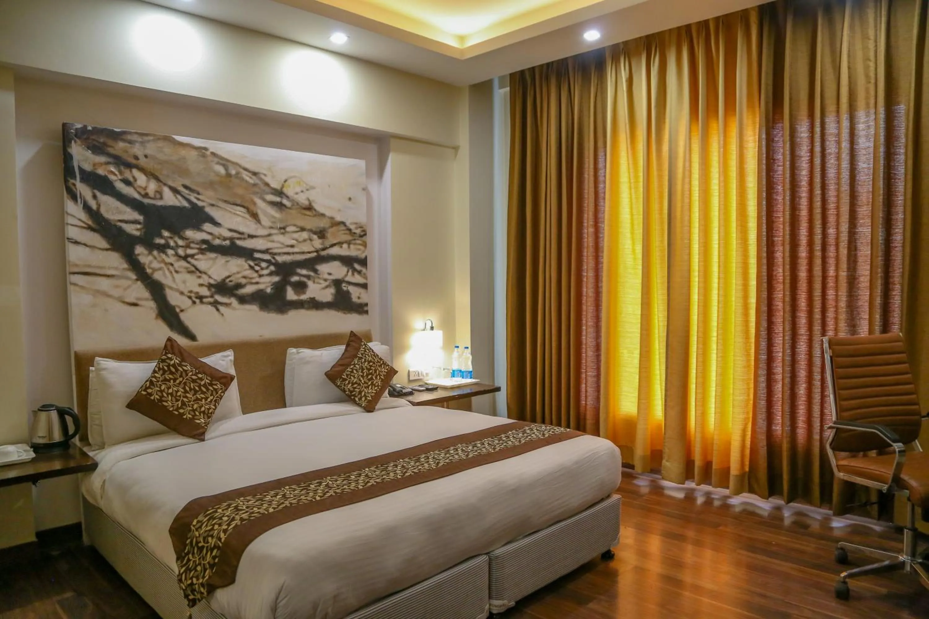 Bed in Four Leaf Hotel,Budaun