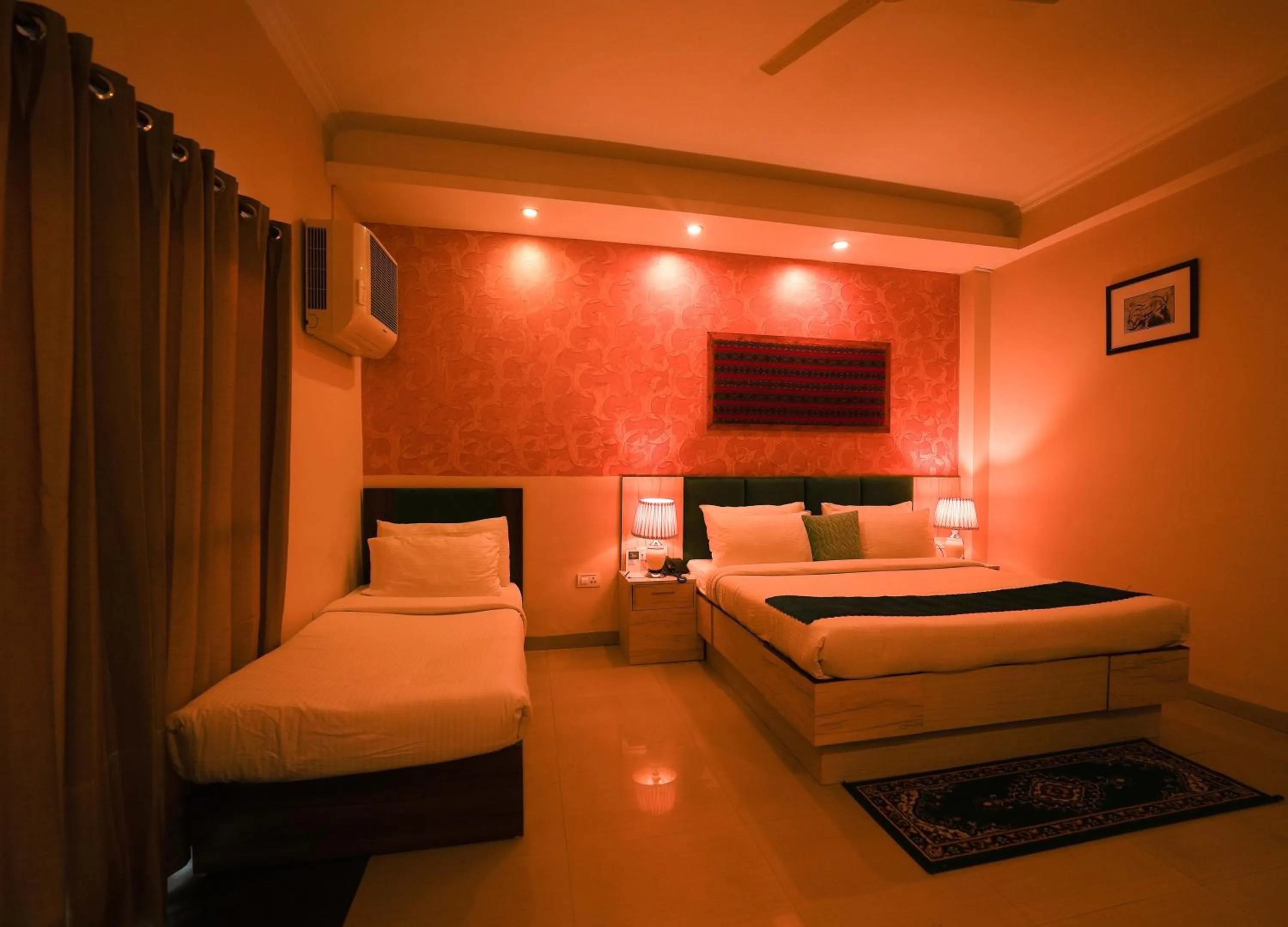 Bedroom, Bed in Hotel 360 by D'Polo Dharamshala