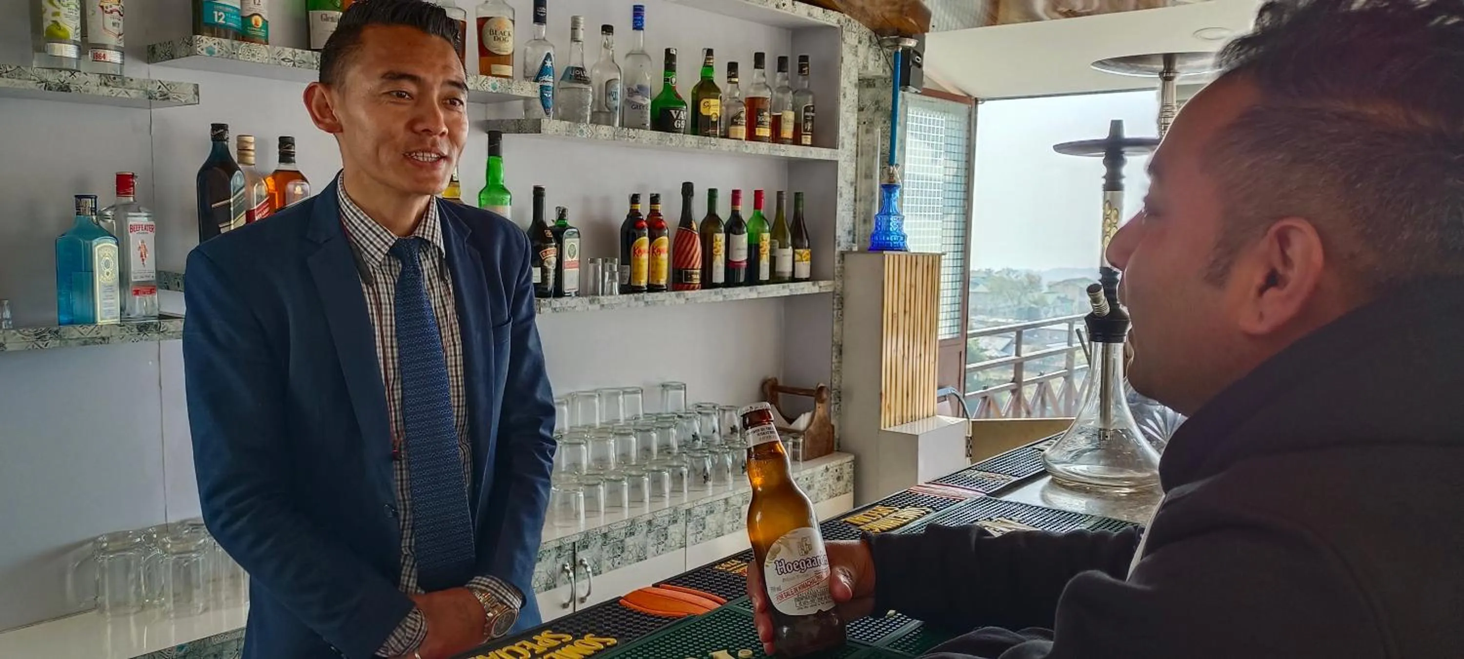 Lounge or bar in Hotel 360 by D'Polo Dharamshala