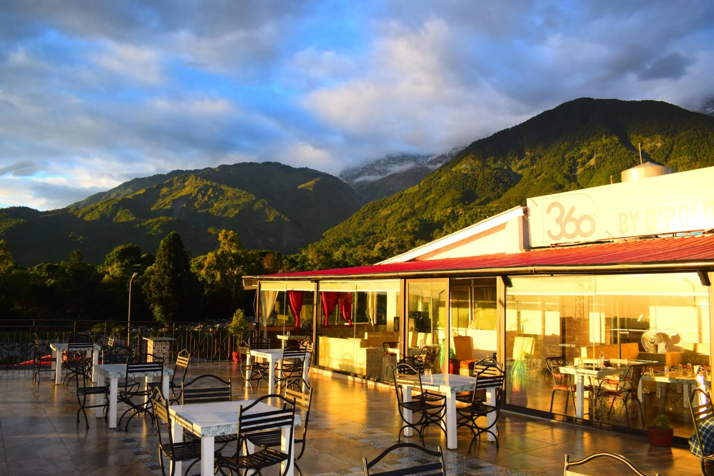 Property building in Hotel 360 by D'Polo Dharamshala