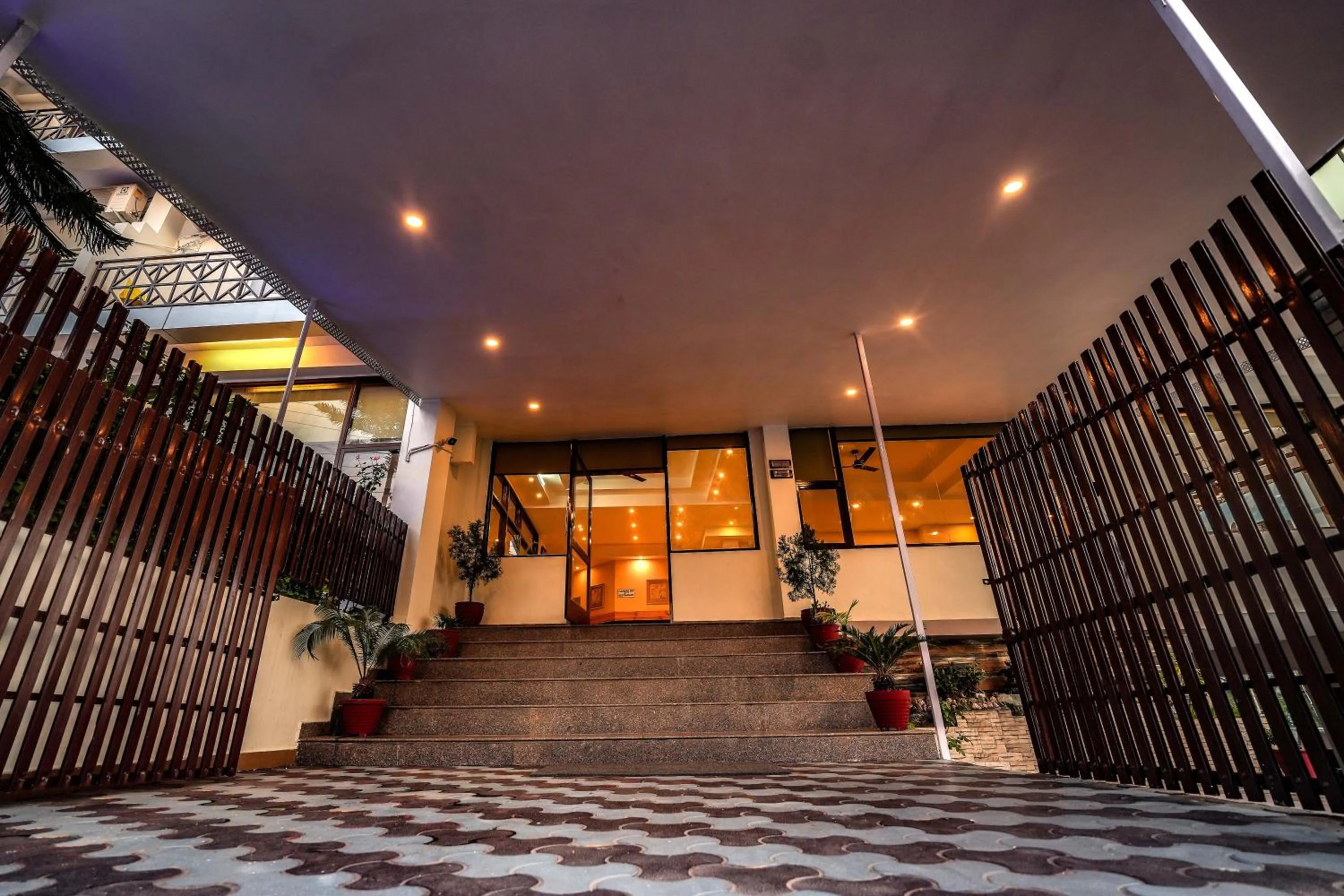 Facade/entrance in Hotel 360 by D'Polo Dharamshala