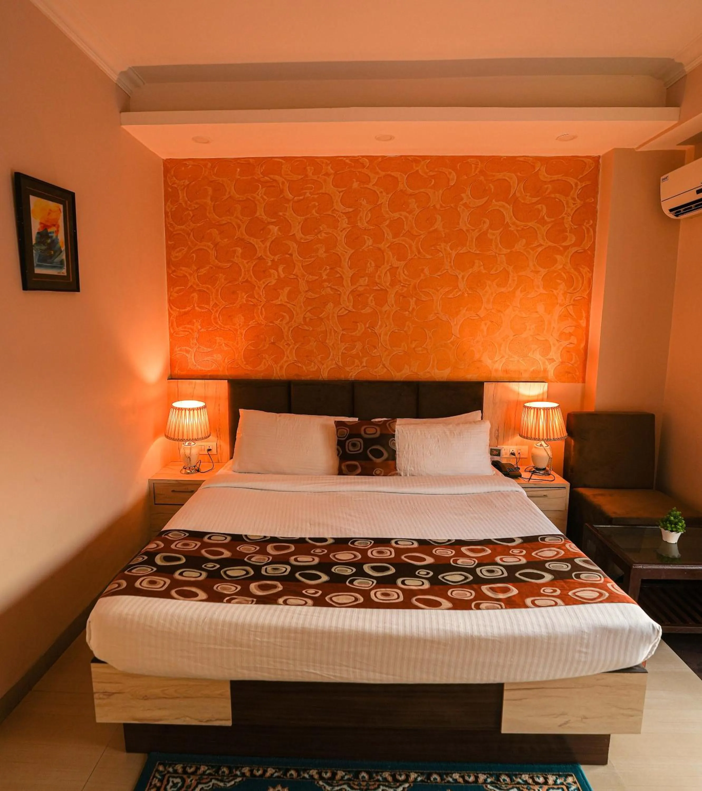 Bed in Hotel 360 by D'Polo Dharamshala
