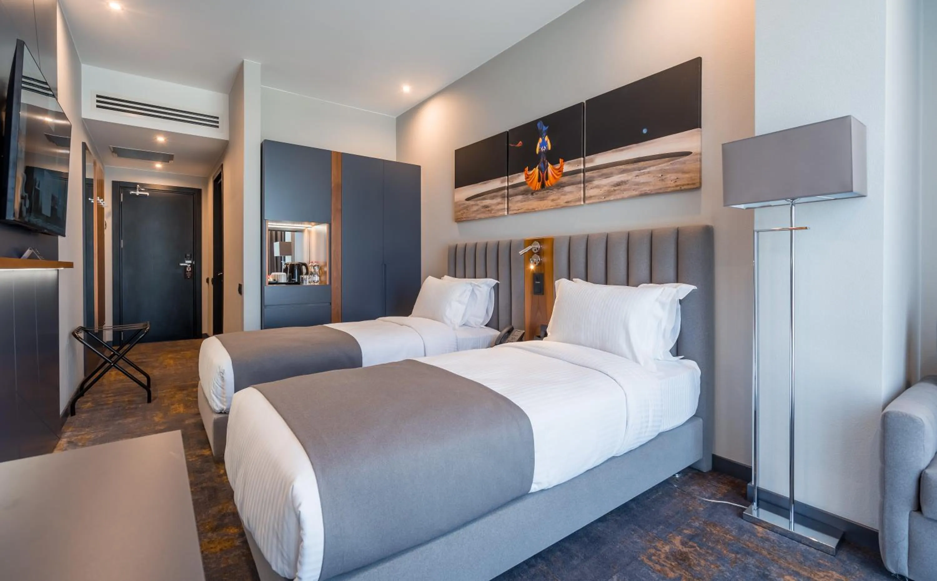 Bed in Onyx City Center