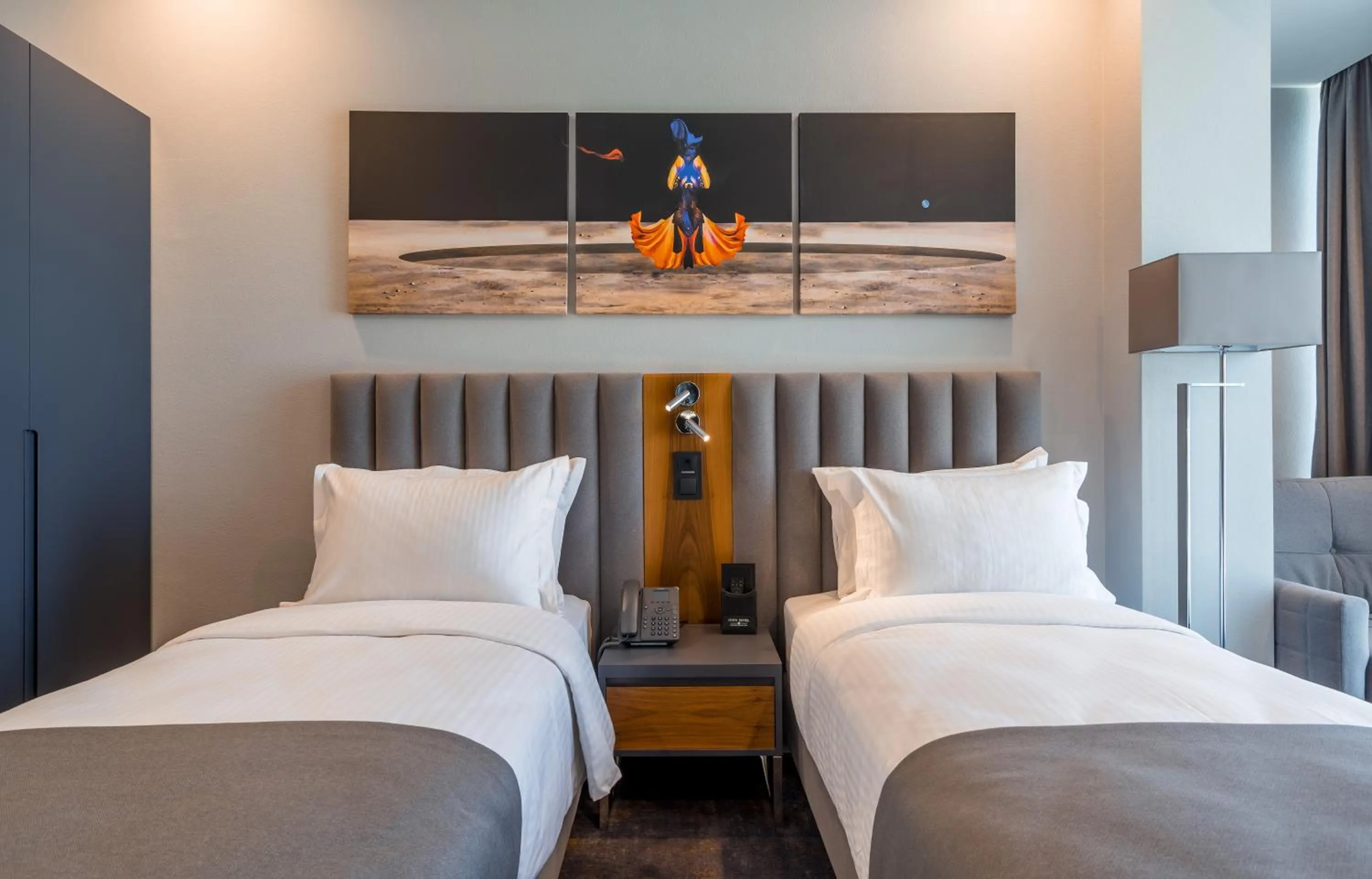 Bed in Onyx City Center