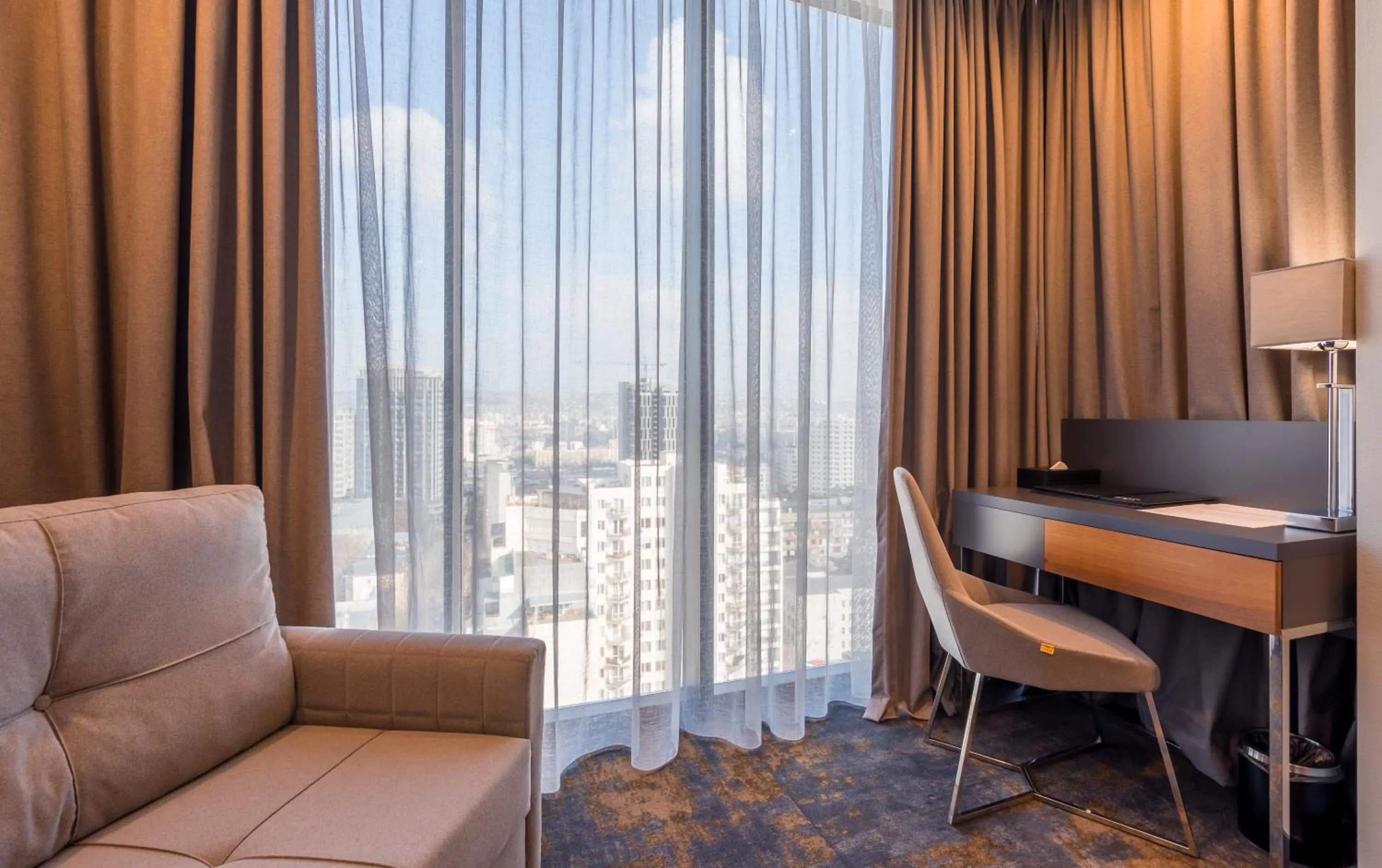 Business facilities in Onyx City Center