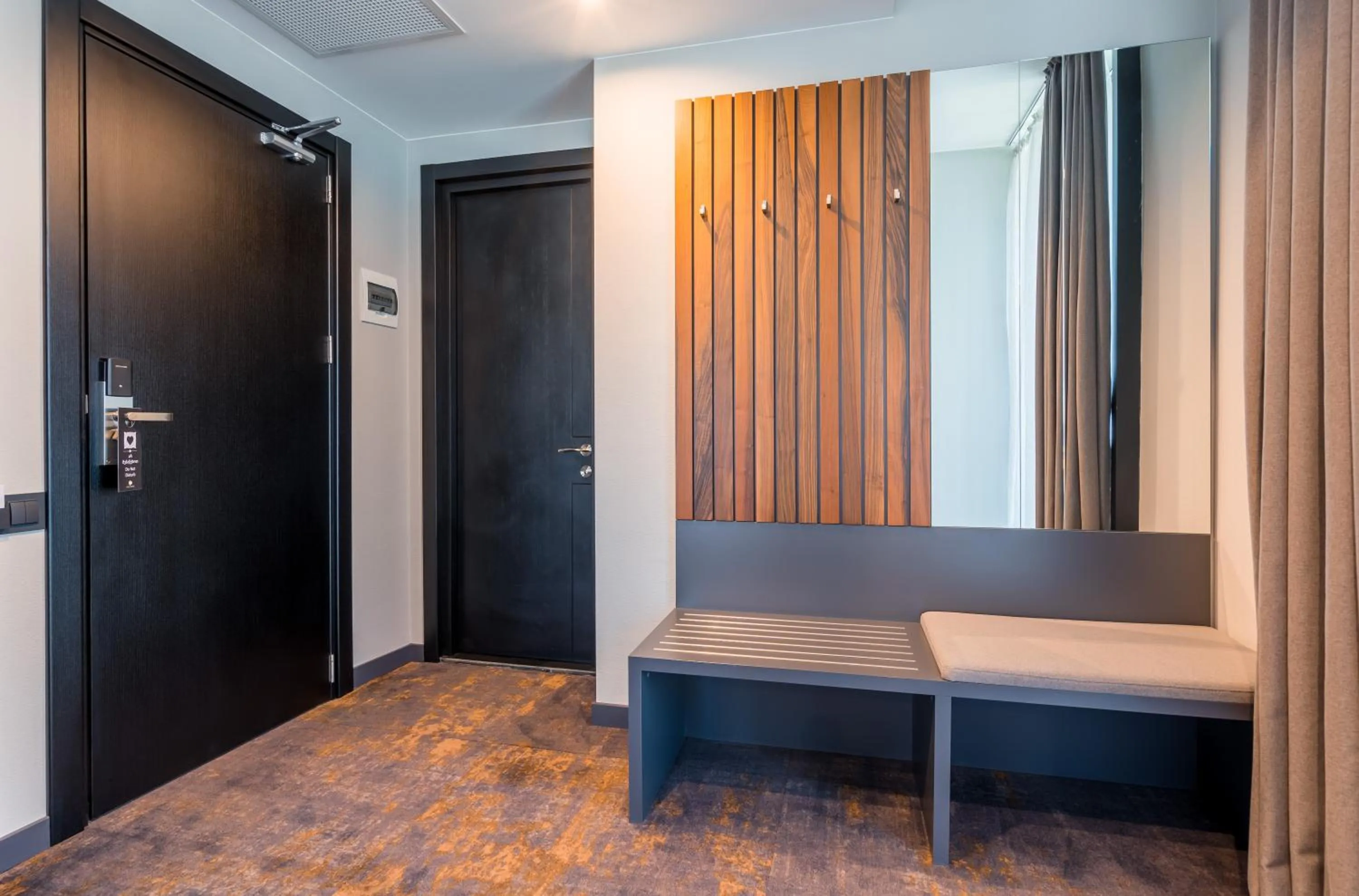 Facade/entrance, Bed in Onyx City Center