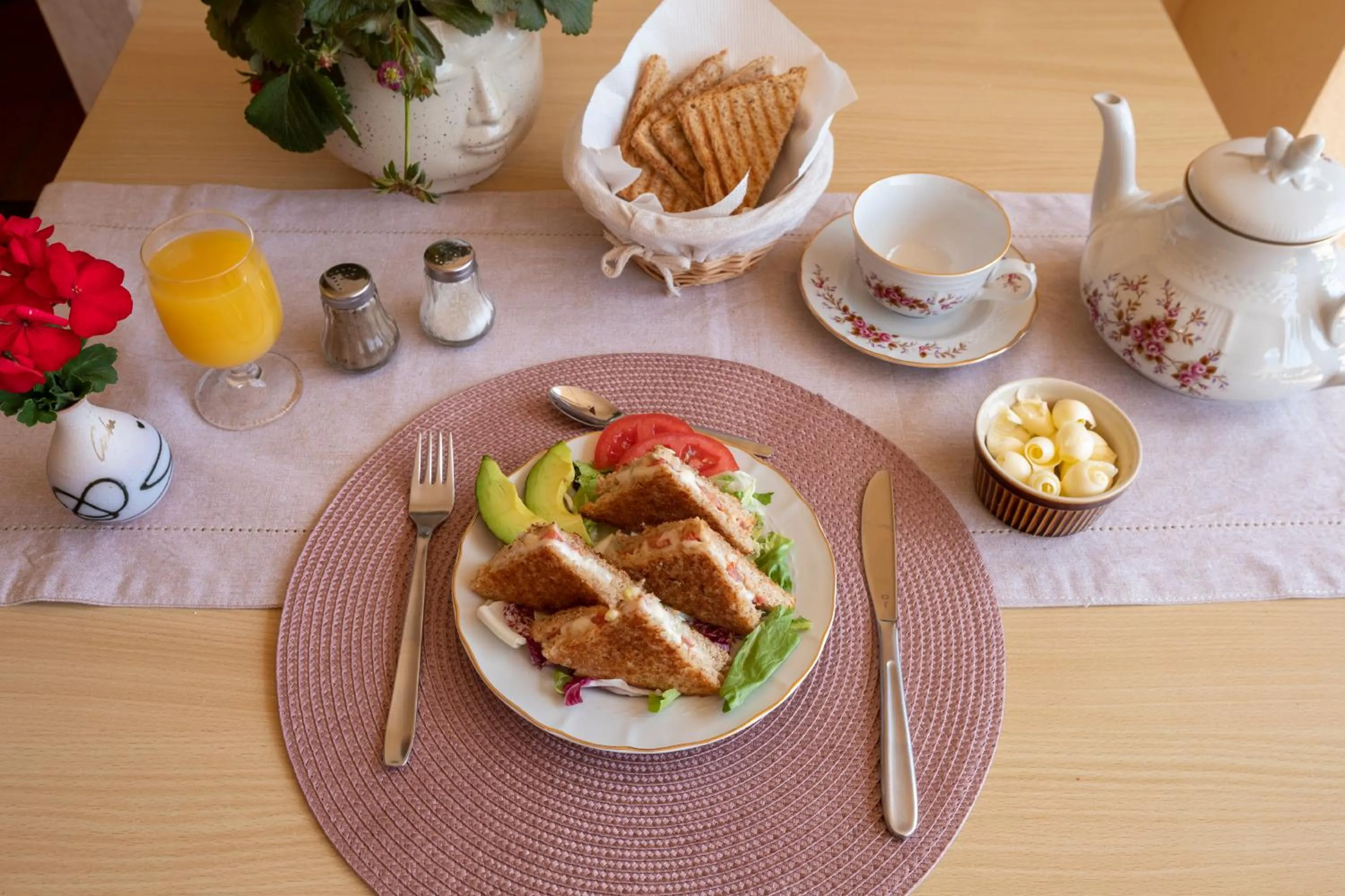 Food and drinks in Sardinia Guest House - Adults Only