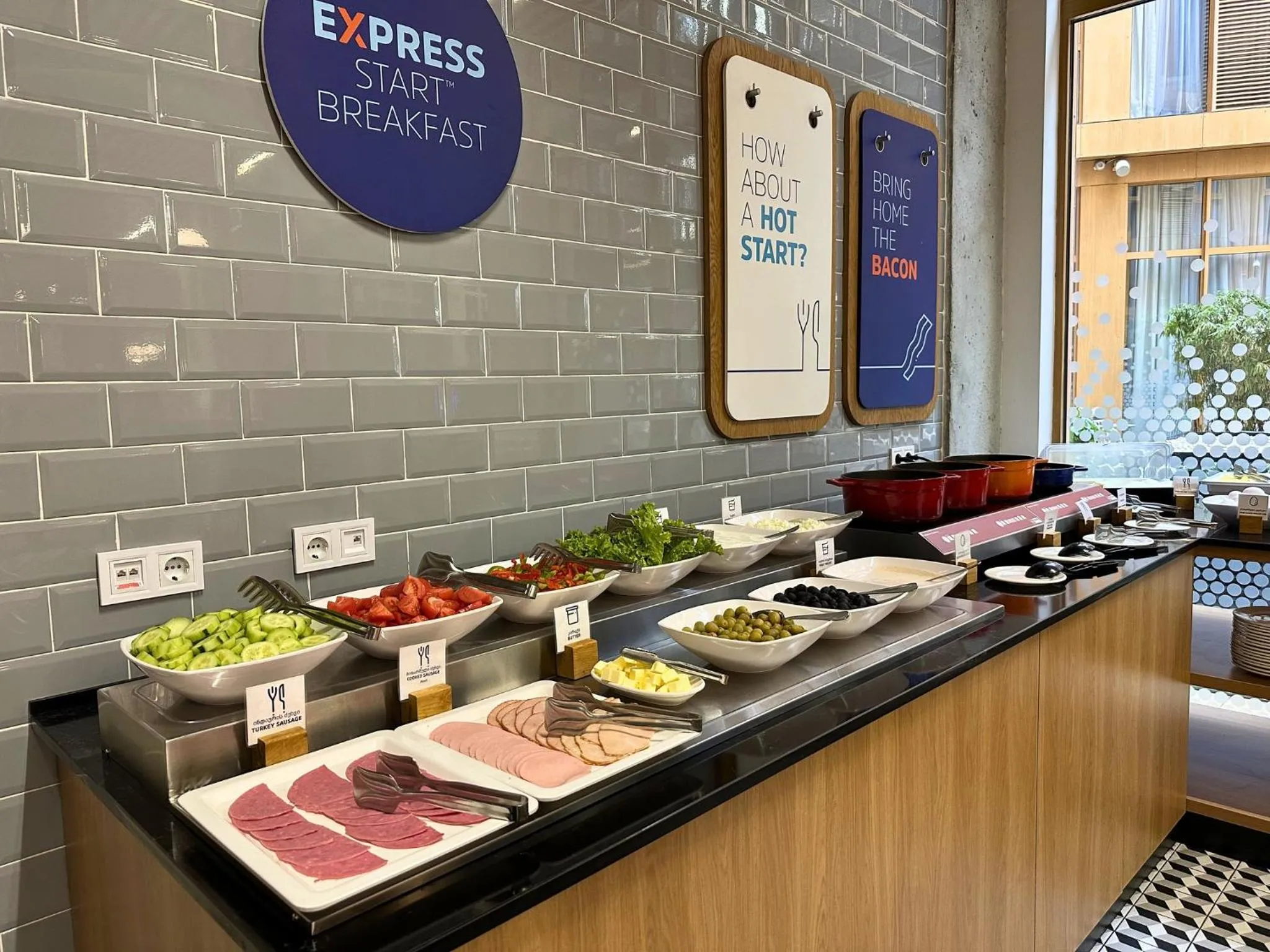 Breakfast in Holiday Inn Express Tbilisi Avlabari by IHG