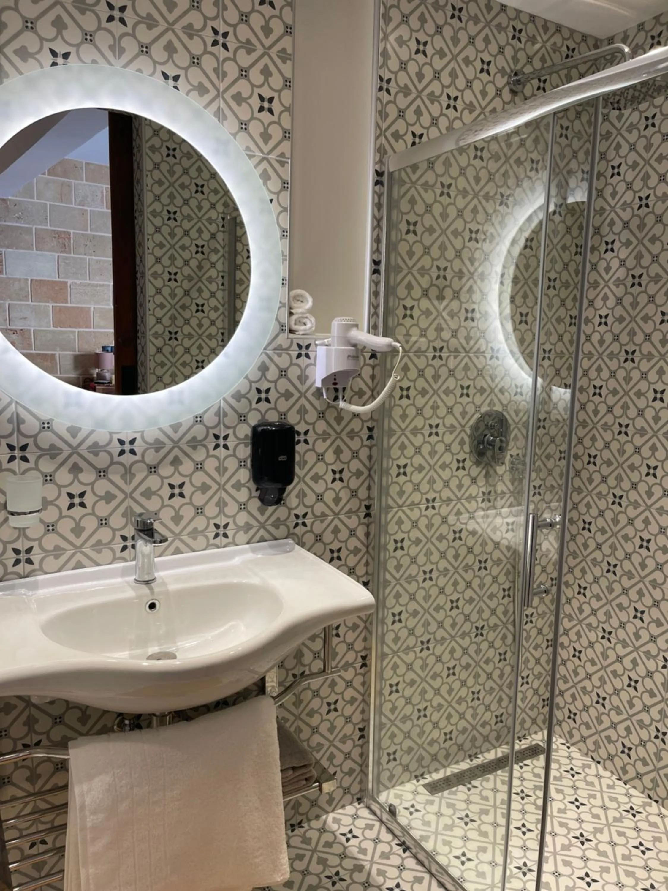 Bathroom in Utopia Luxury Suites - Old Town