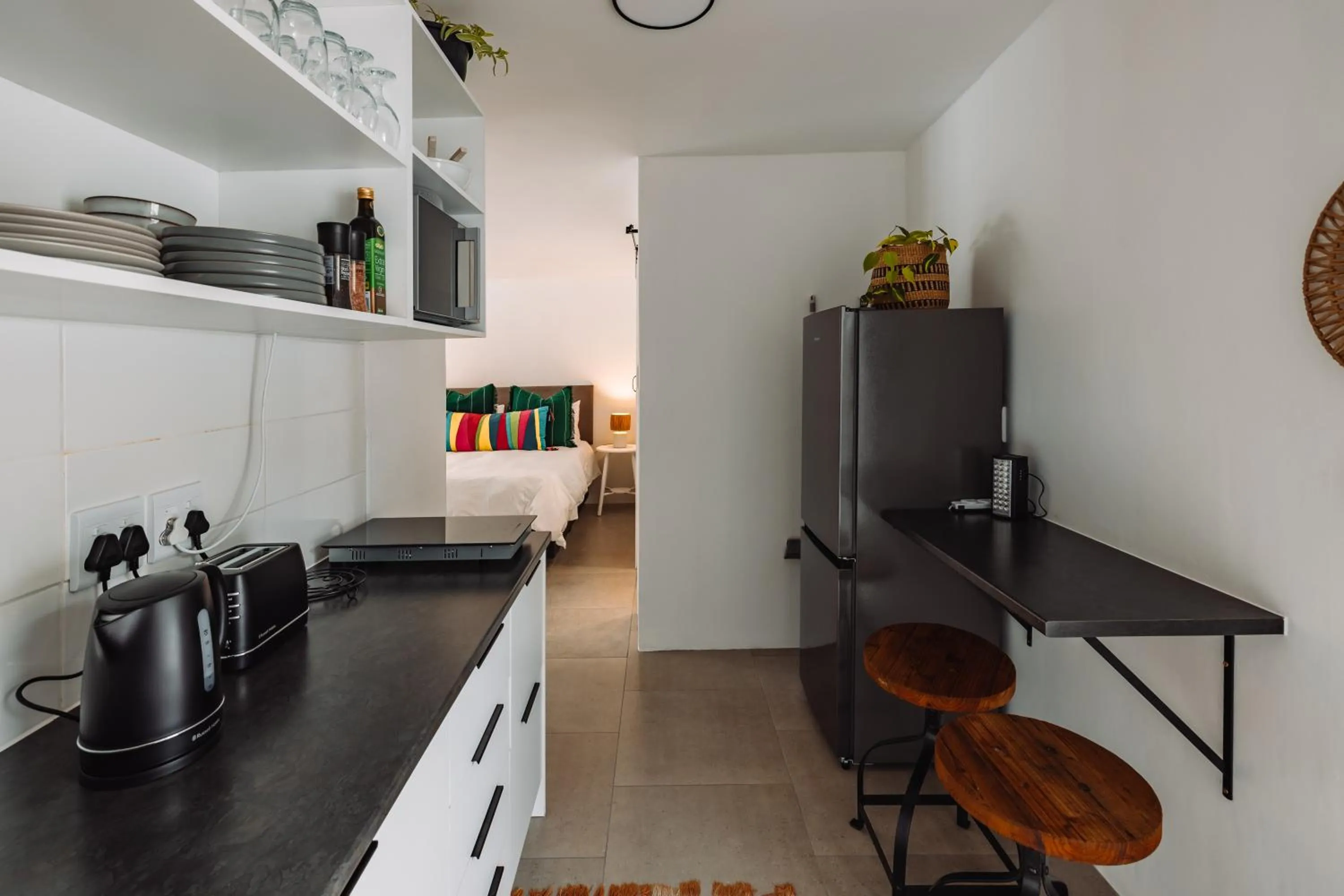 Coffee/tea facilities in McLeod's & Stuart's Cottage