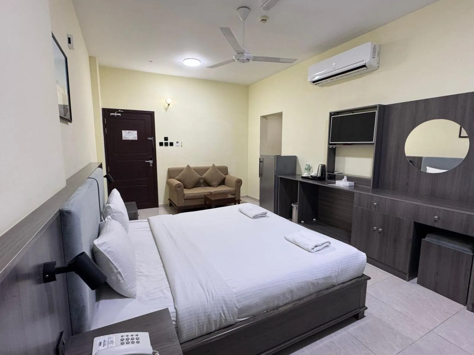 Photo of the whole room, Bed in ROYAL HOTEL