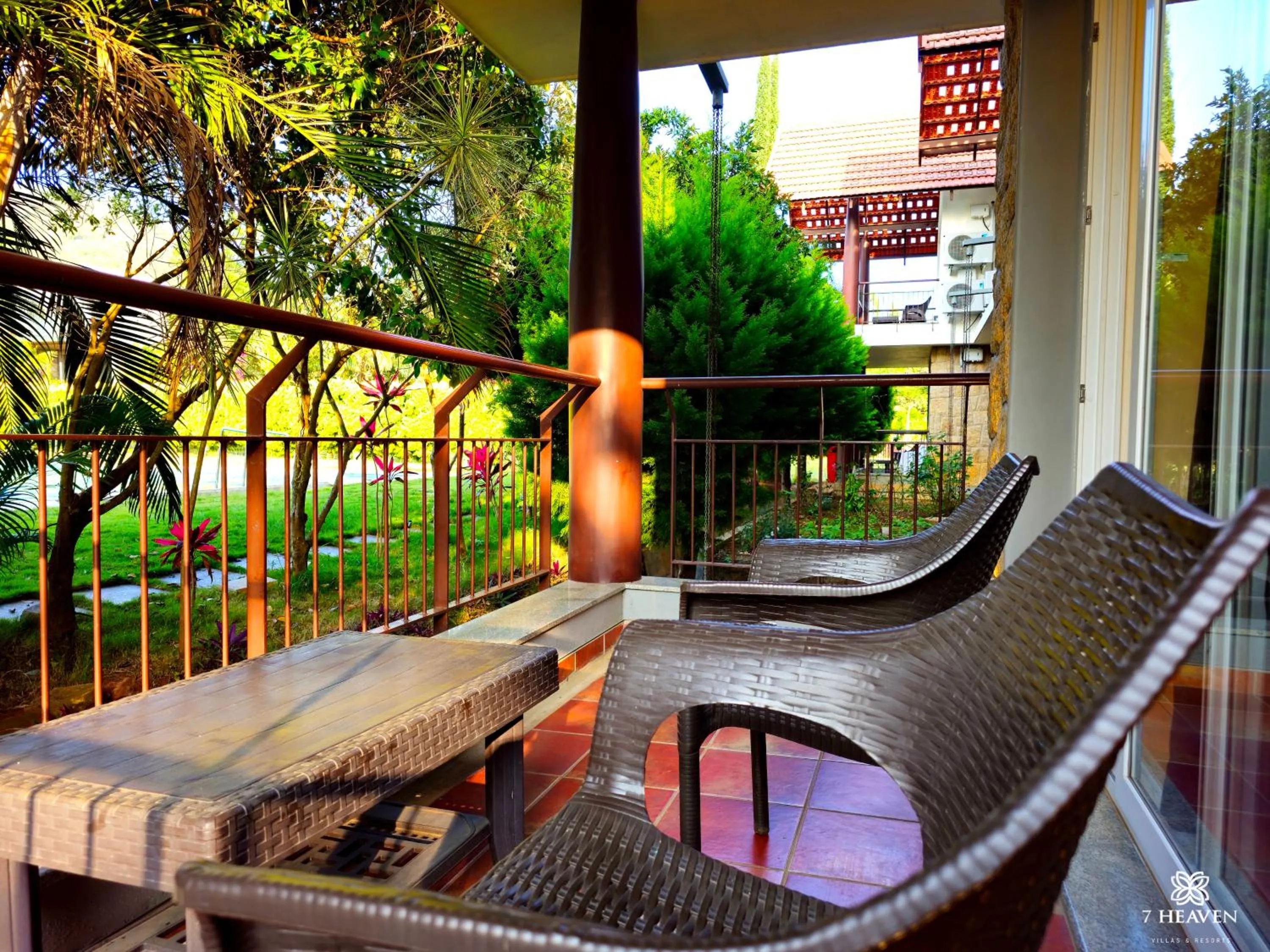 7 Heaven Villas & Resorts