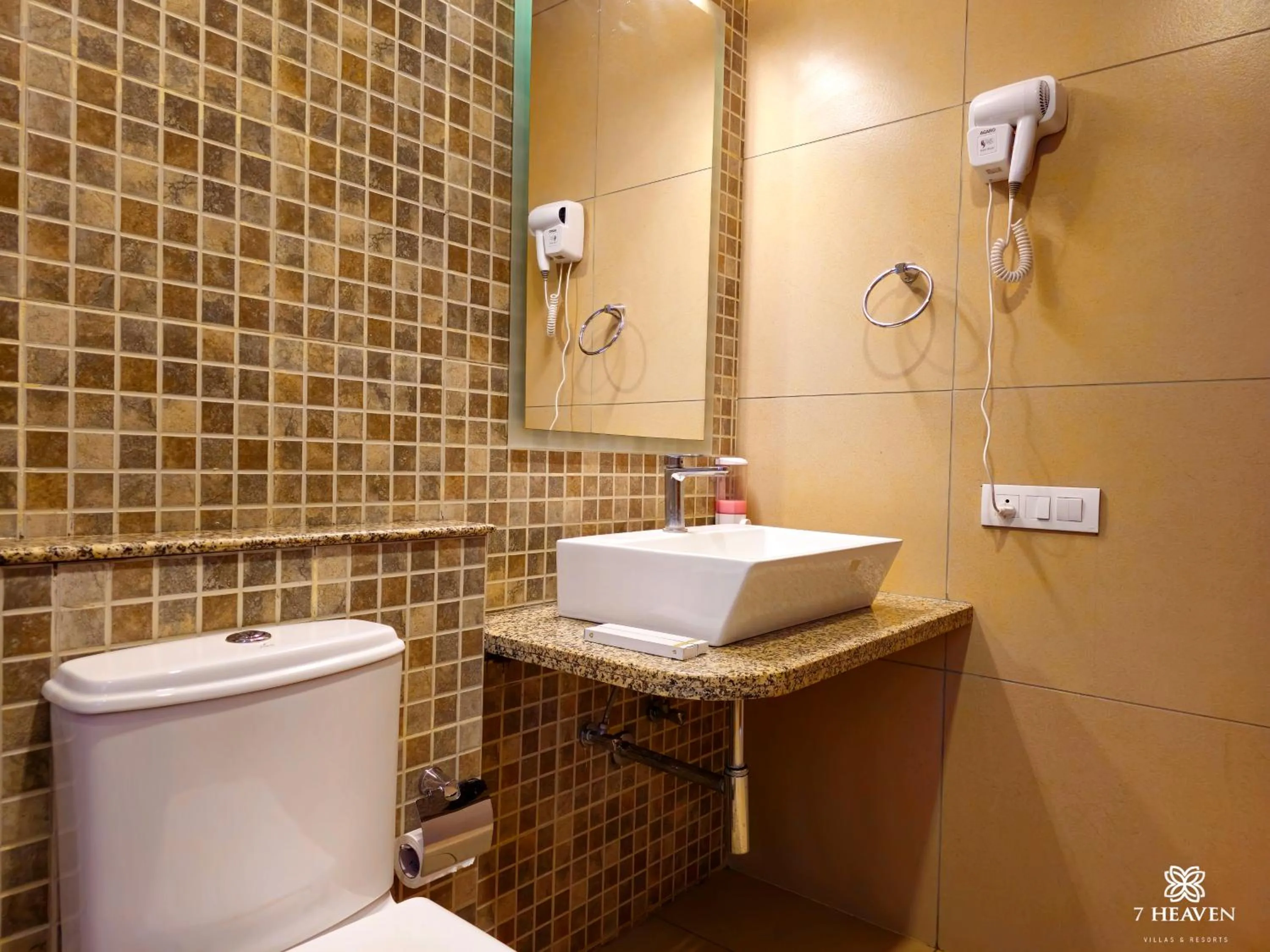 7 Heaven Villas & Resorts