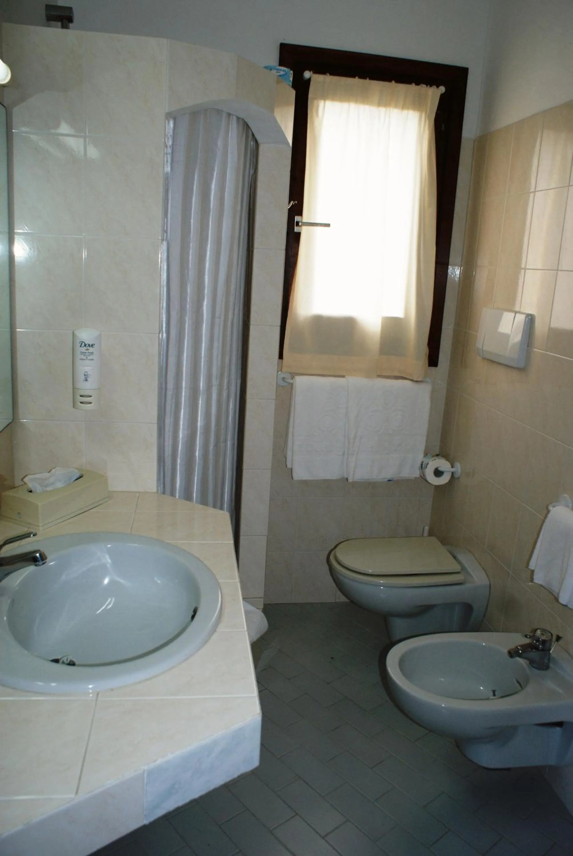 Bathroom in Hotel 3 Botti