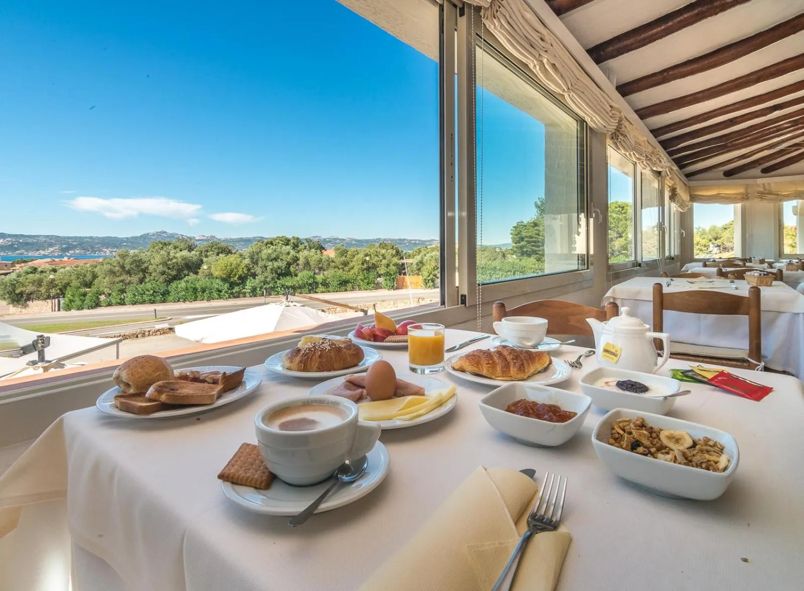 Buffet breakfast in Hotel 3 Botti