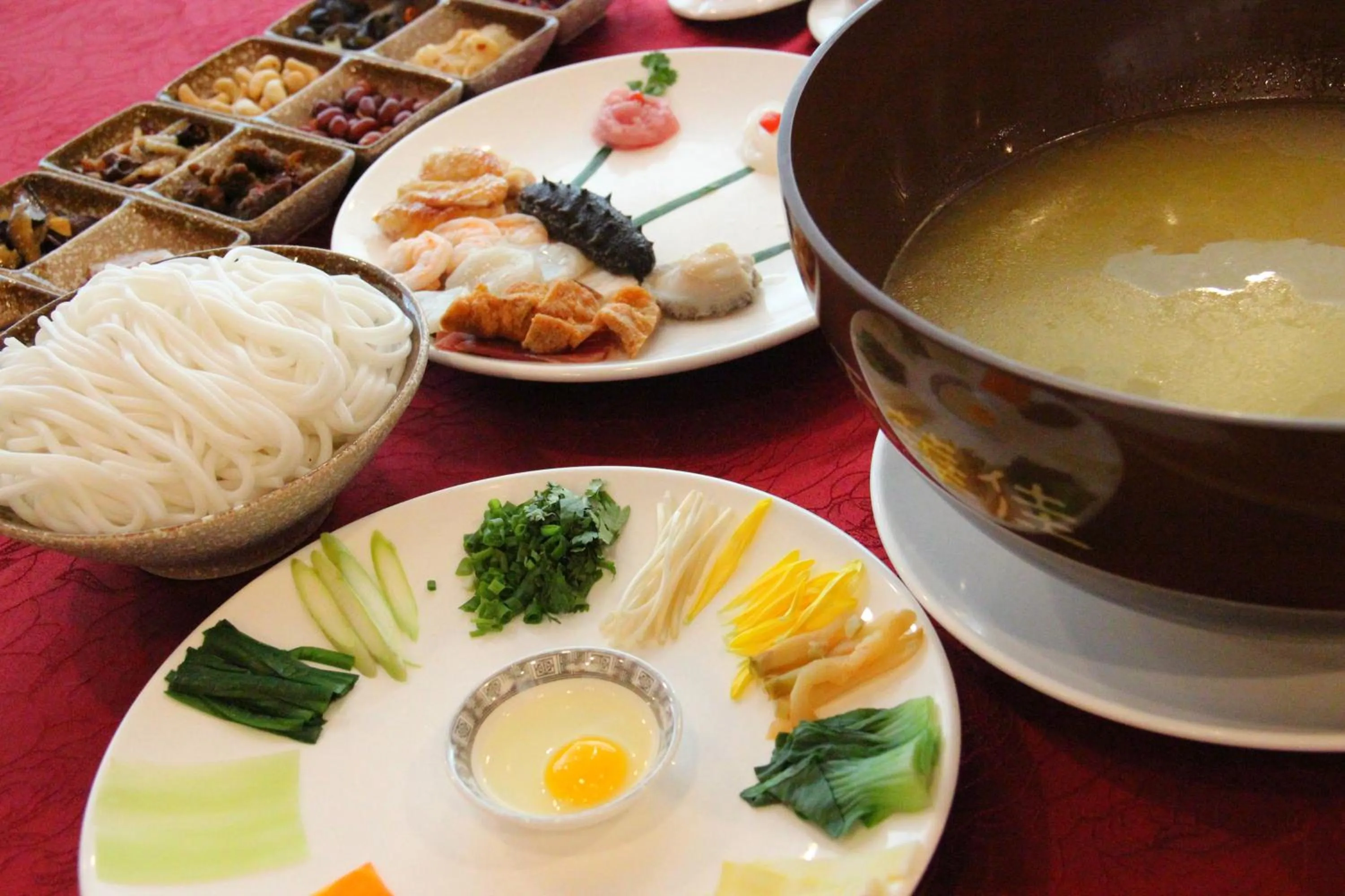 Food in Kai Wah Plaza Hotel