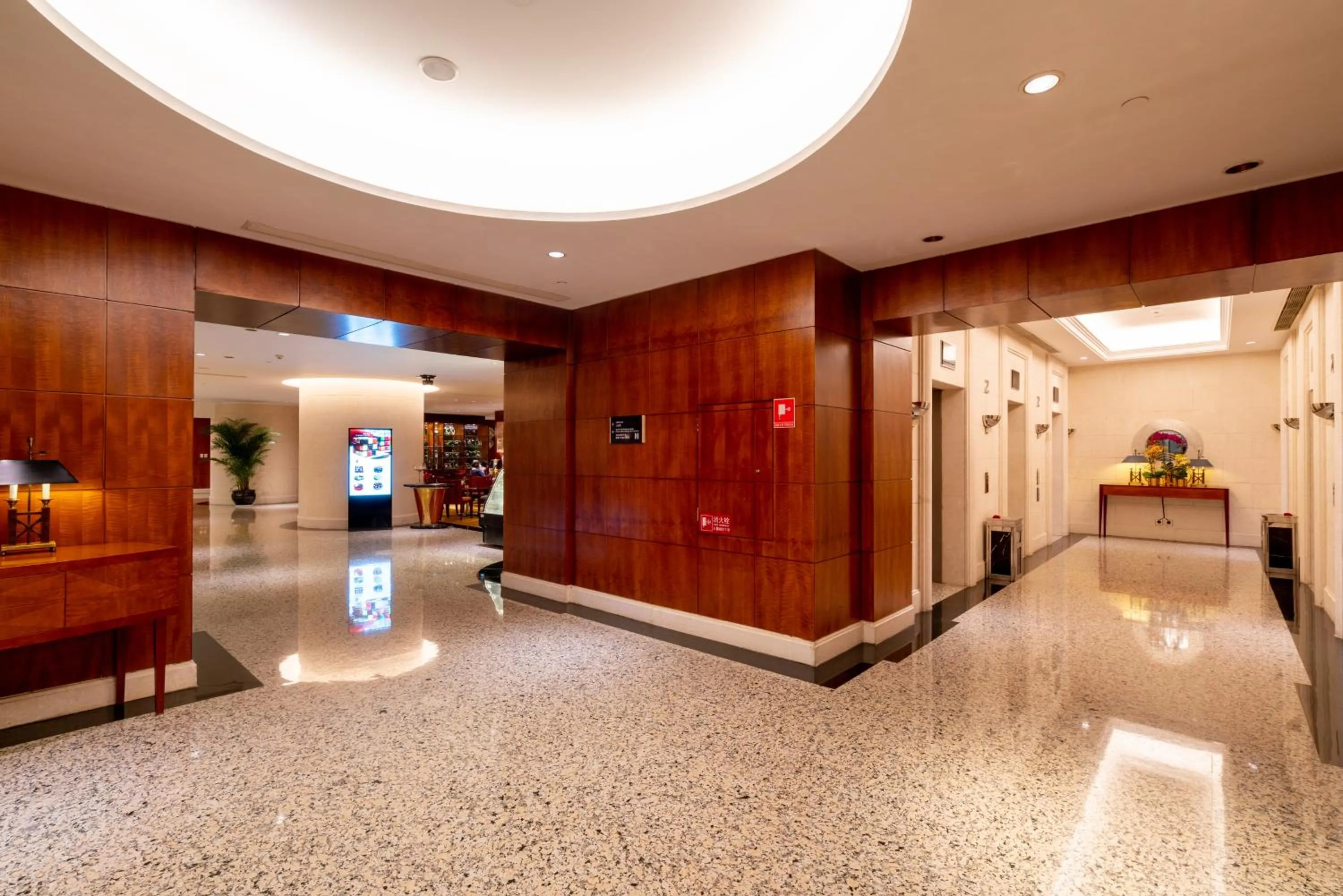 Lobby/Reception in Kai Wah Plaza Hotel