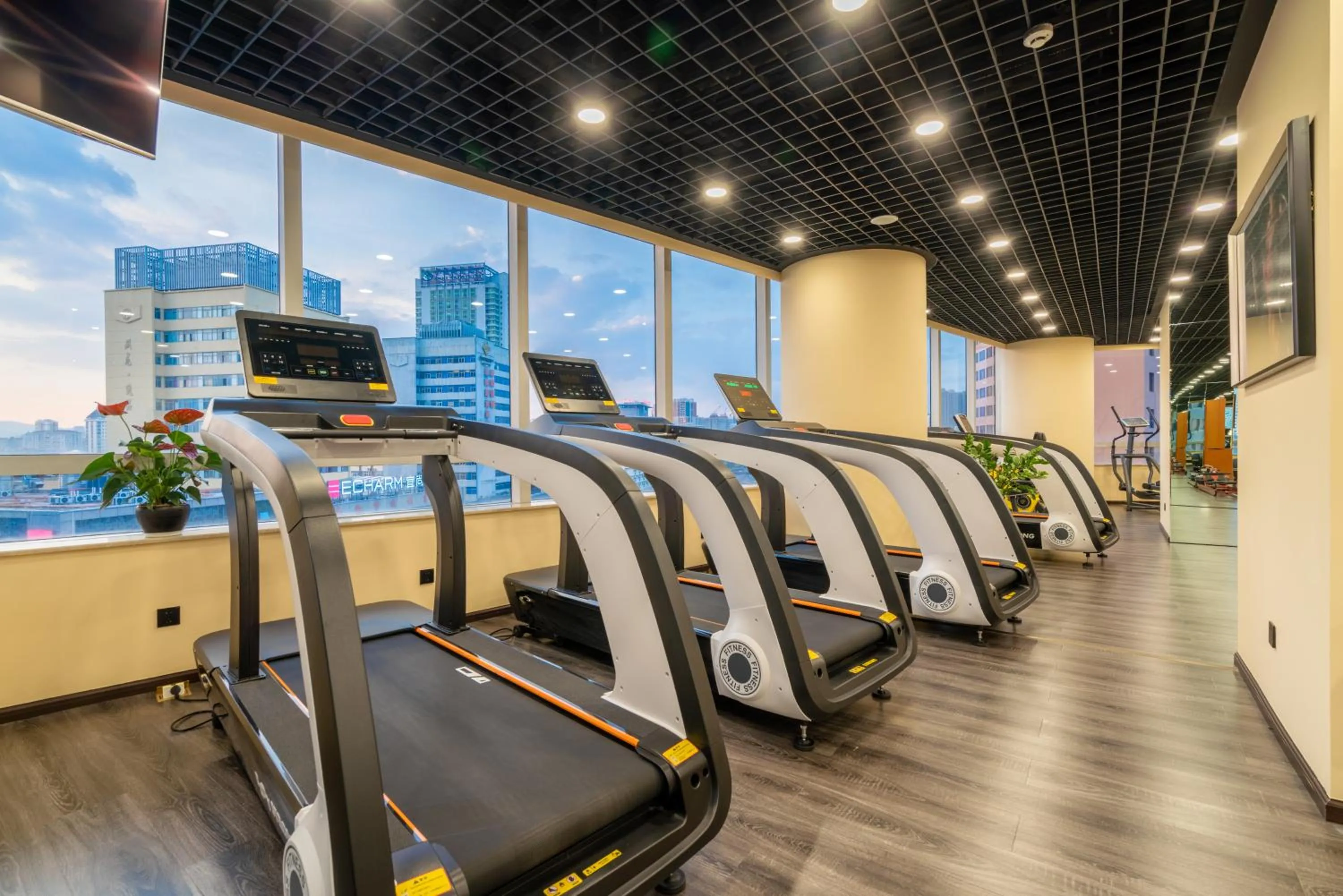 Fitness Center/Facilities in Kai Wah Plaza Hotel