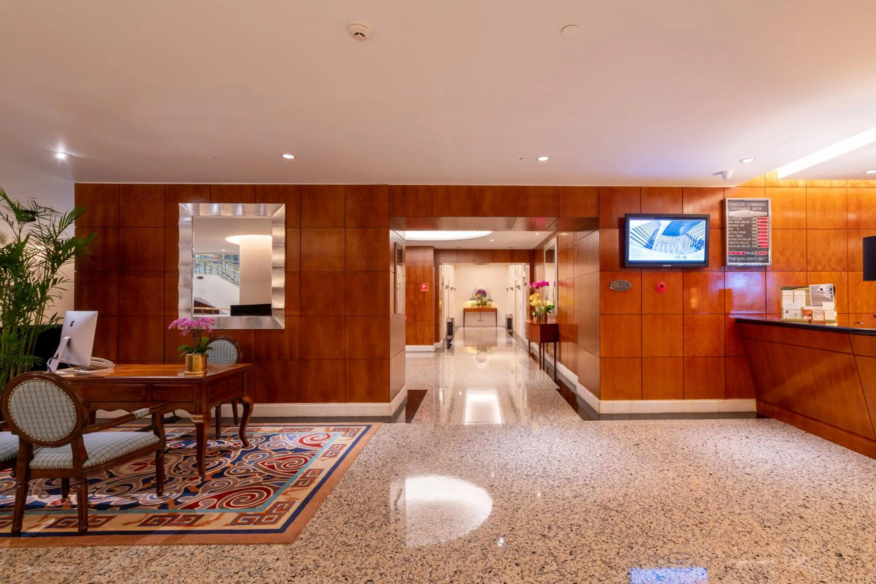 Lobby/Reception in Kai Wah Plaza Hotel