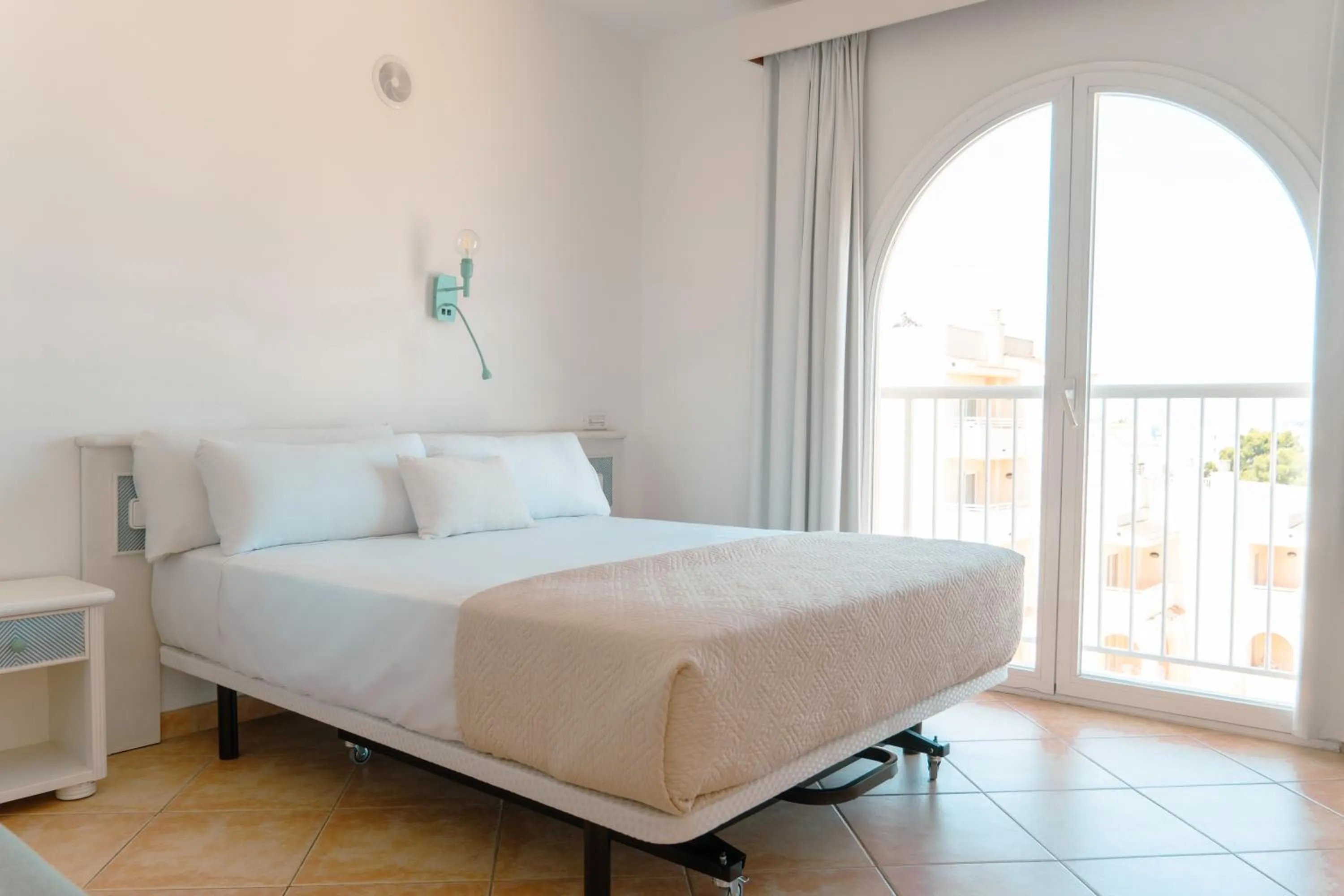 Bedroom, Bed in Rosamar Ibiza Hotel