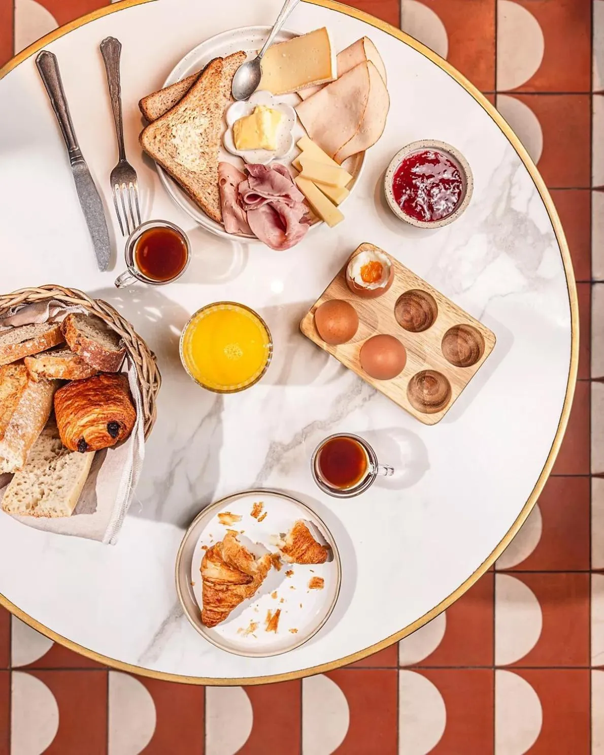 Breakfast in Ibis Saint Étienne - La Terrasse