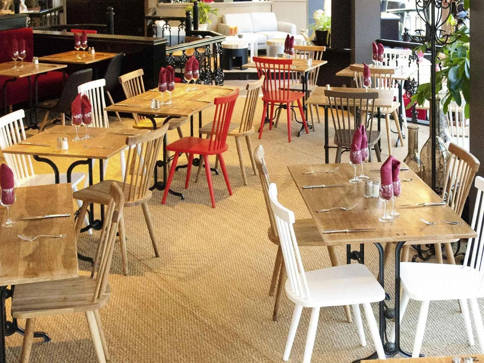 Restaurant/places to eat in Ibis Saint Étienne - La Terrasse