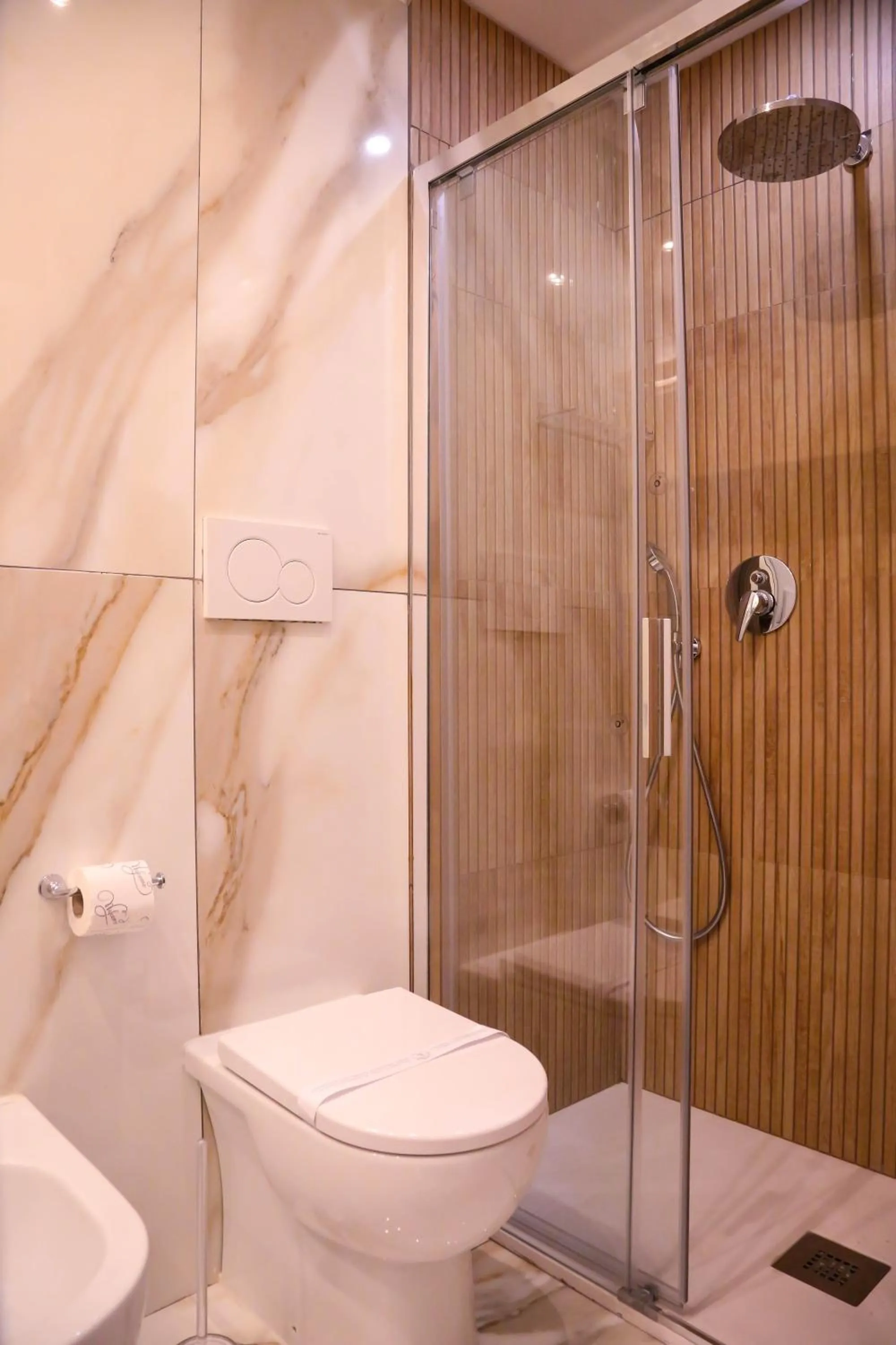 Bathroom in Mama House Roma