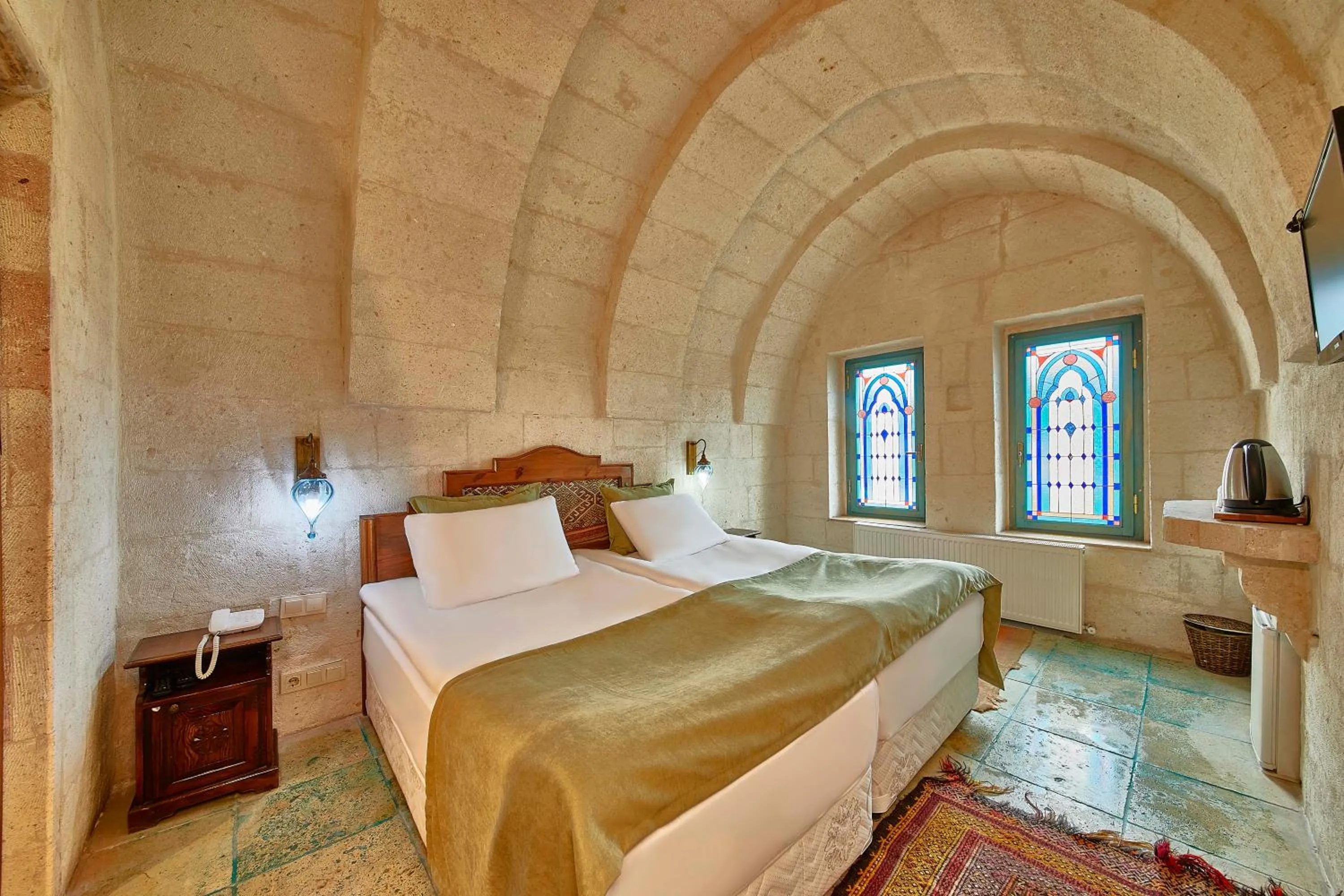 Photo of the whole room, Bed in Charm Of Cappadocia Cave Suites