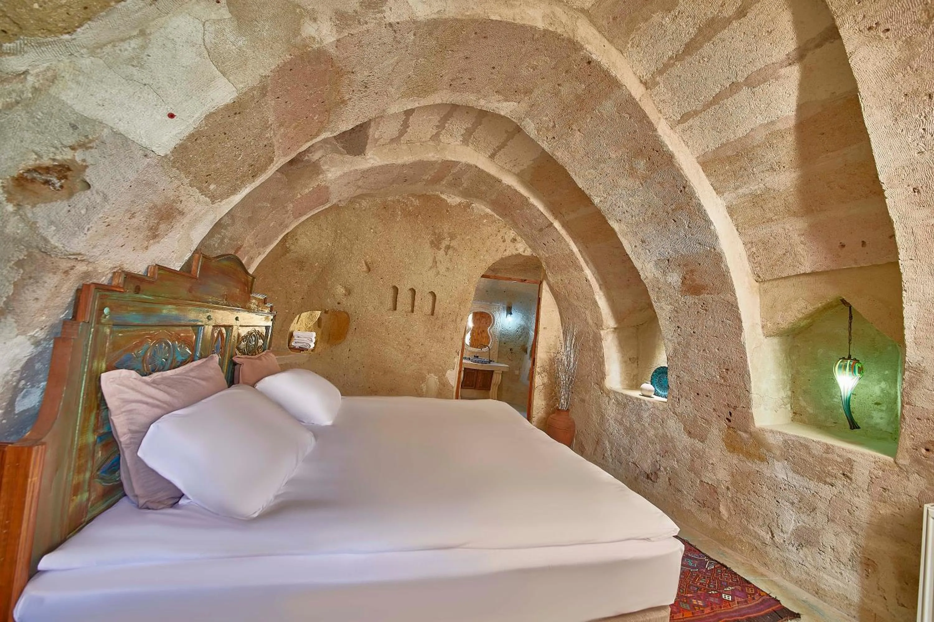 Bedroom, Bed in Charm Of Cappadocia Cave Suites