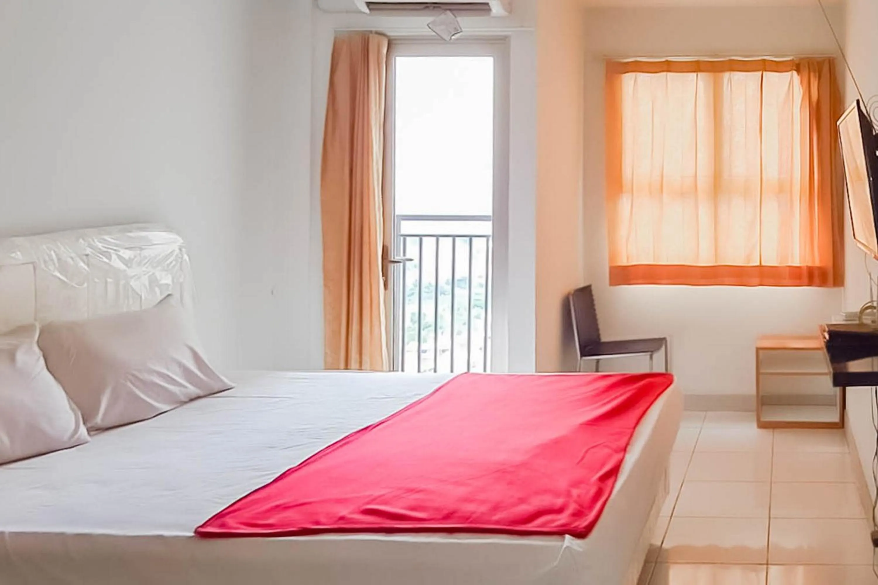 Bed in RedLiving Apartemen Mekarwangi Square - Agus 2 Tower A