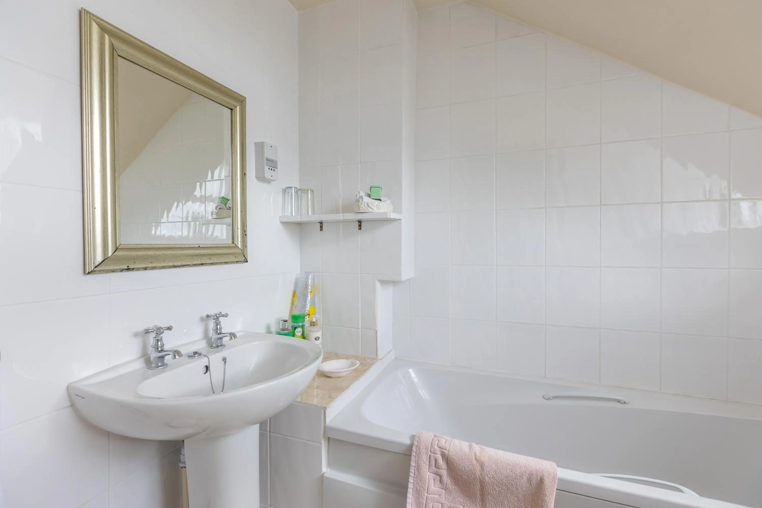 Bathroom in Crossways